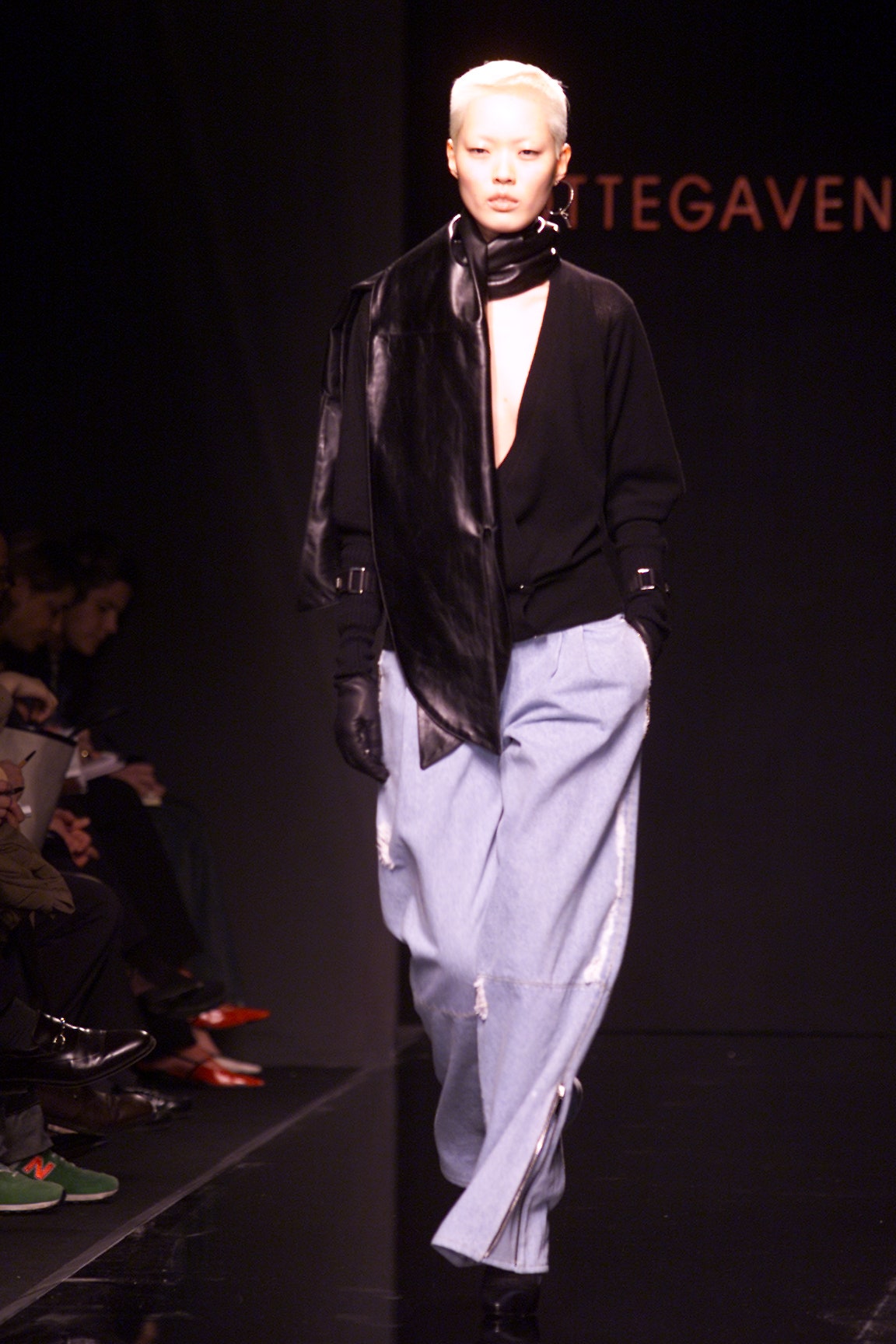 Bottega Veneta F/W 01 Look 1