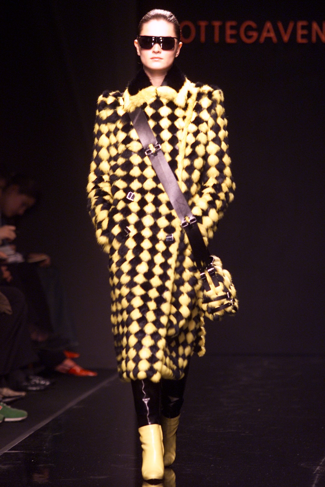 Bottega Veneta F/W 01 Look 113