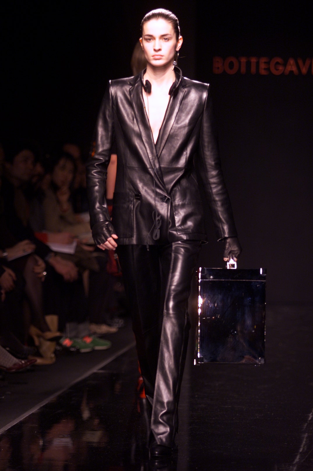 Bottega Veneta F/W 01 Look 163