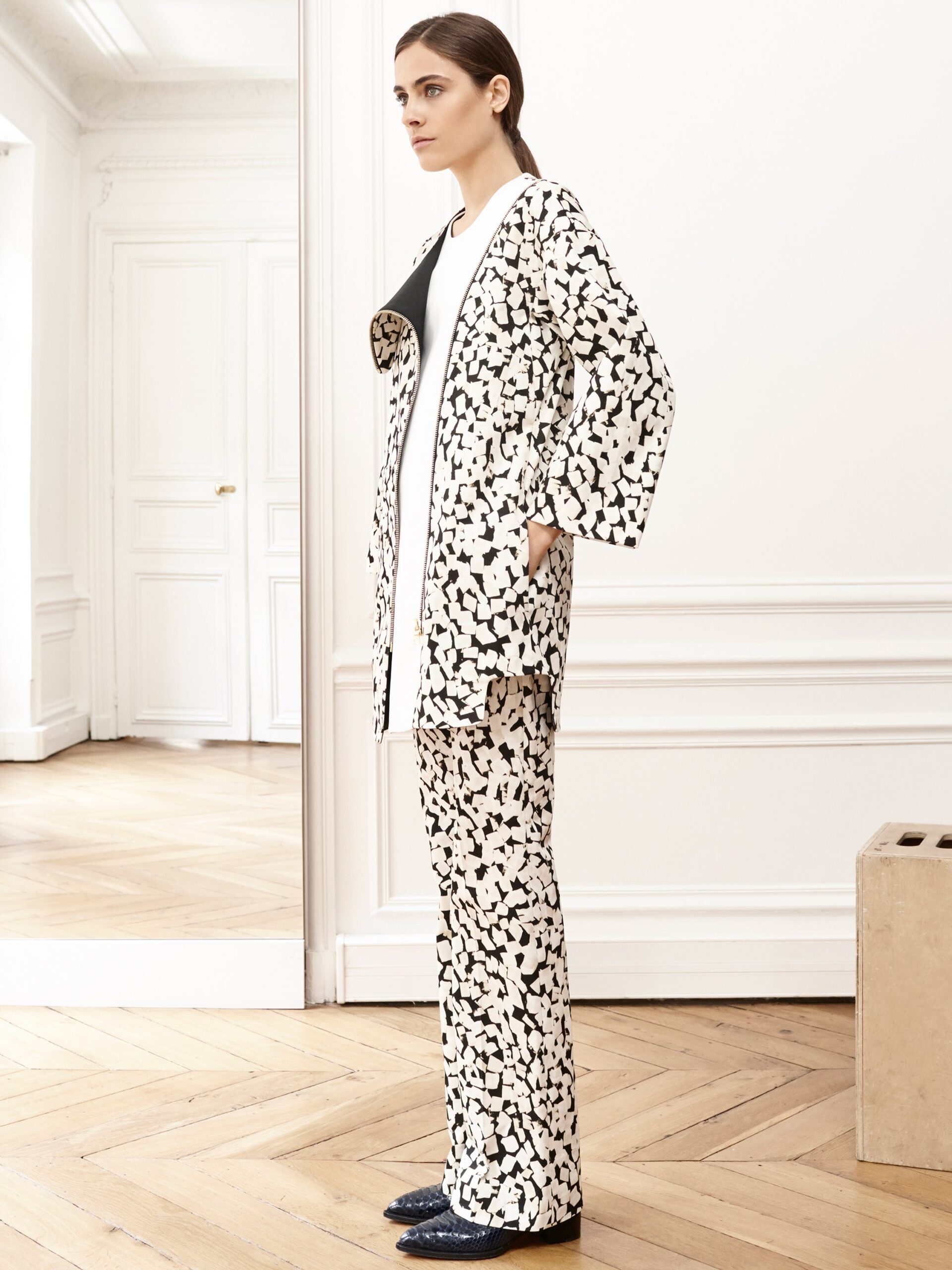 black and white printed jacket
