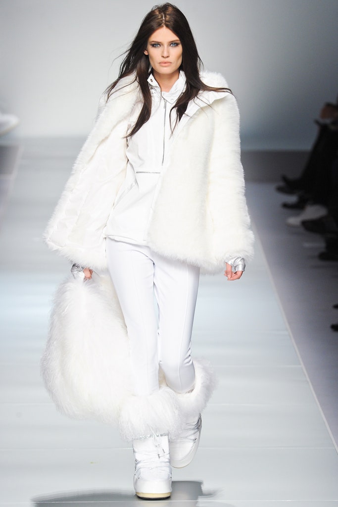 Blumarine F/W 12 Look 39