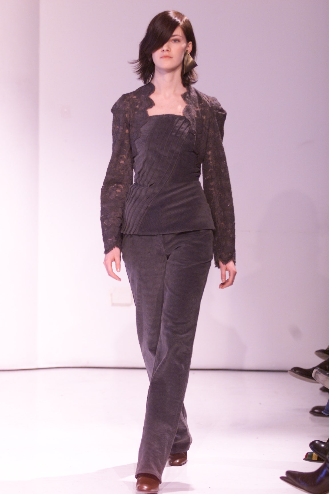 Bruce F/W 01 Look 46