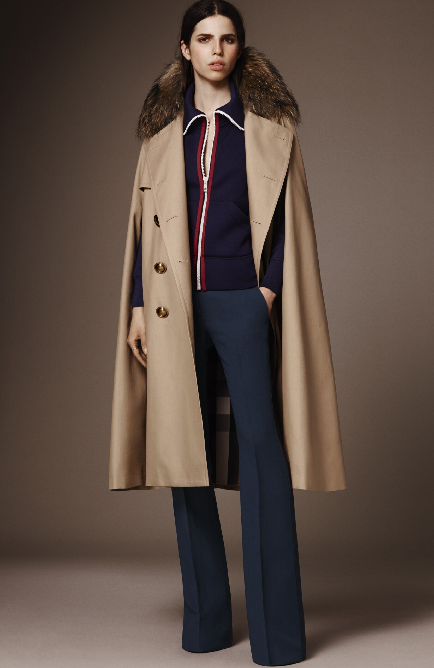 Burberry F/W 16 Look 4