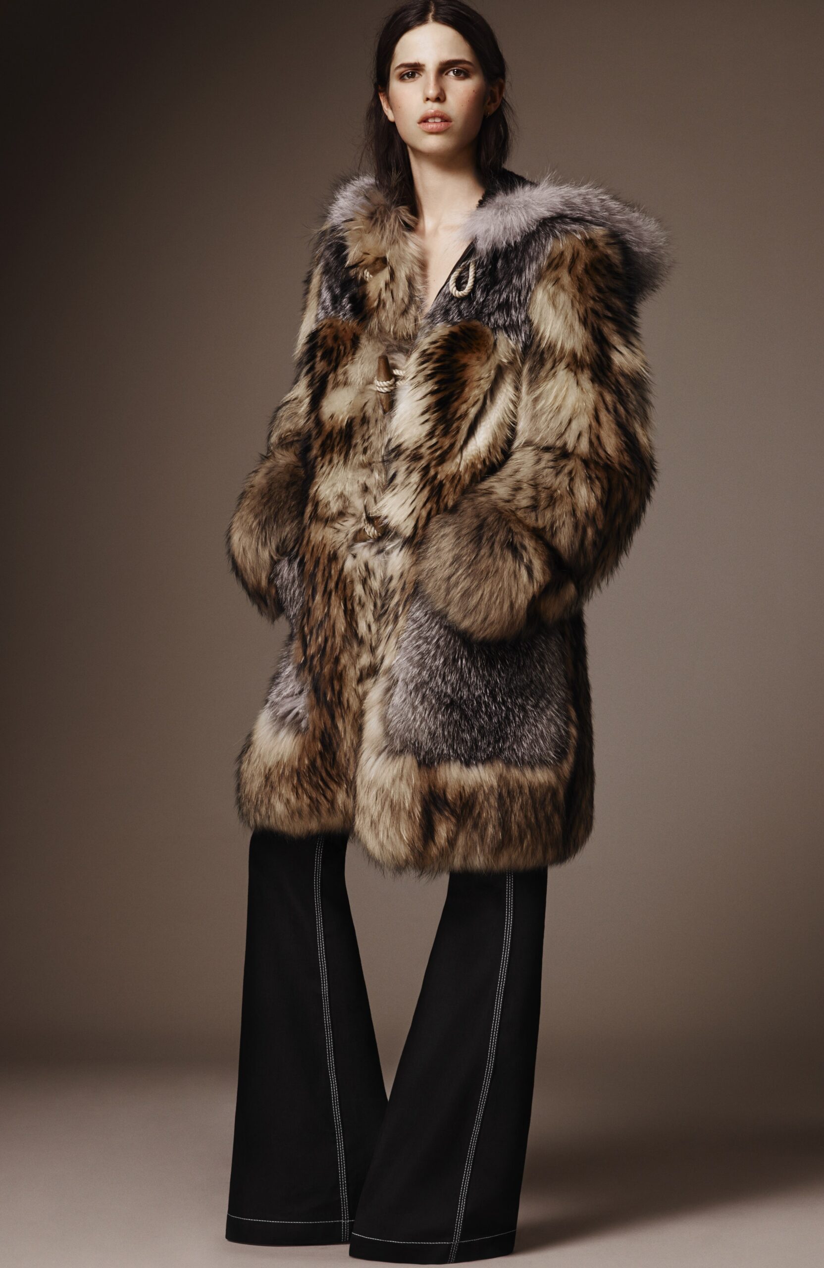 Burberry F/W 16 Look 48