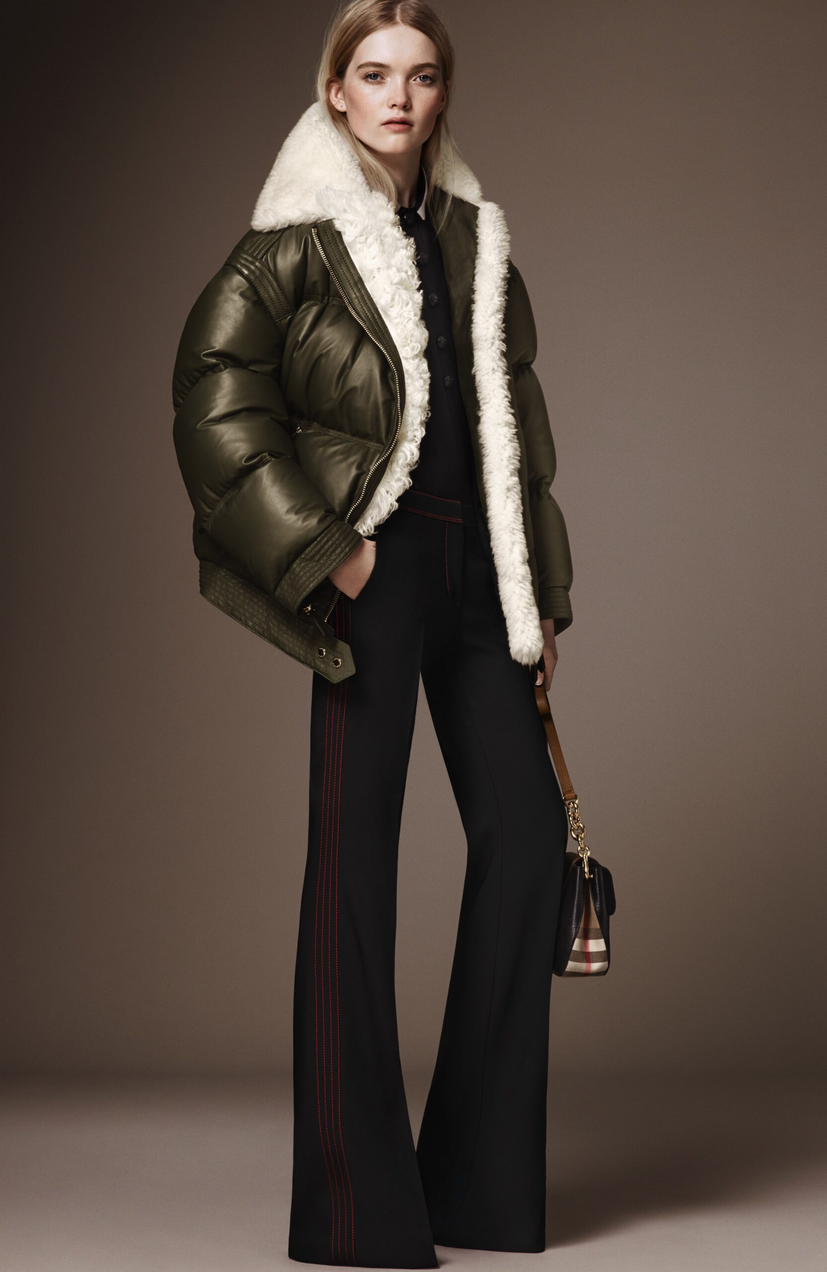 Burberry F/W 16 Look 91