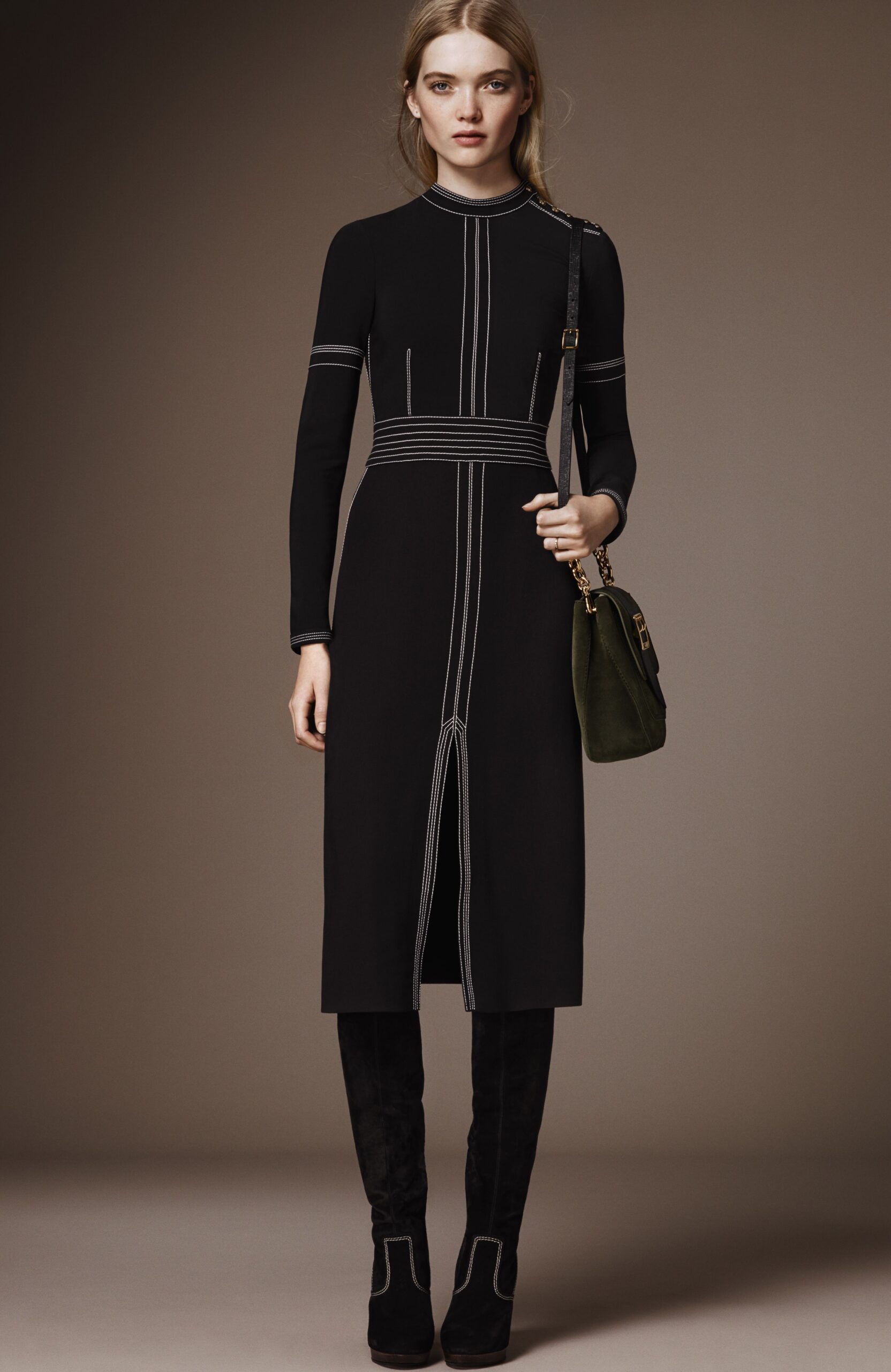 Burberry F/W 16 Look 247