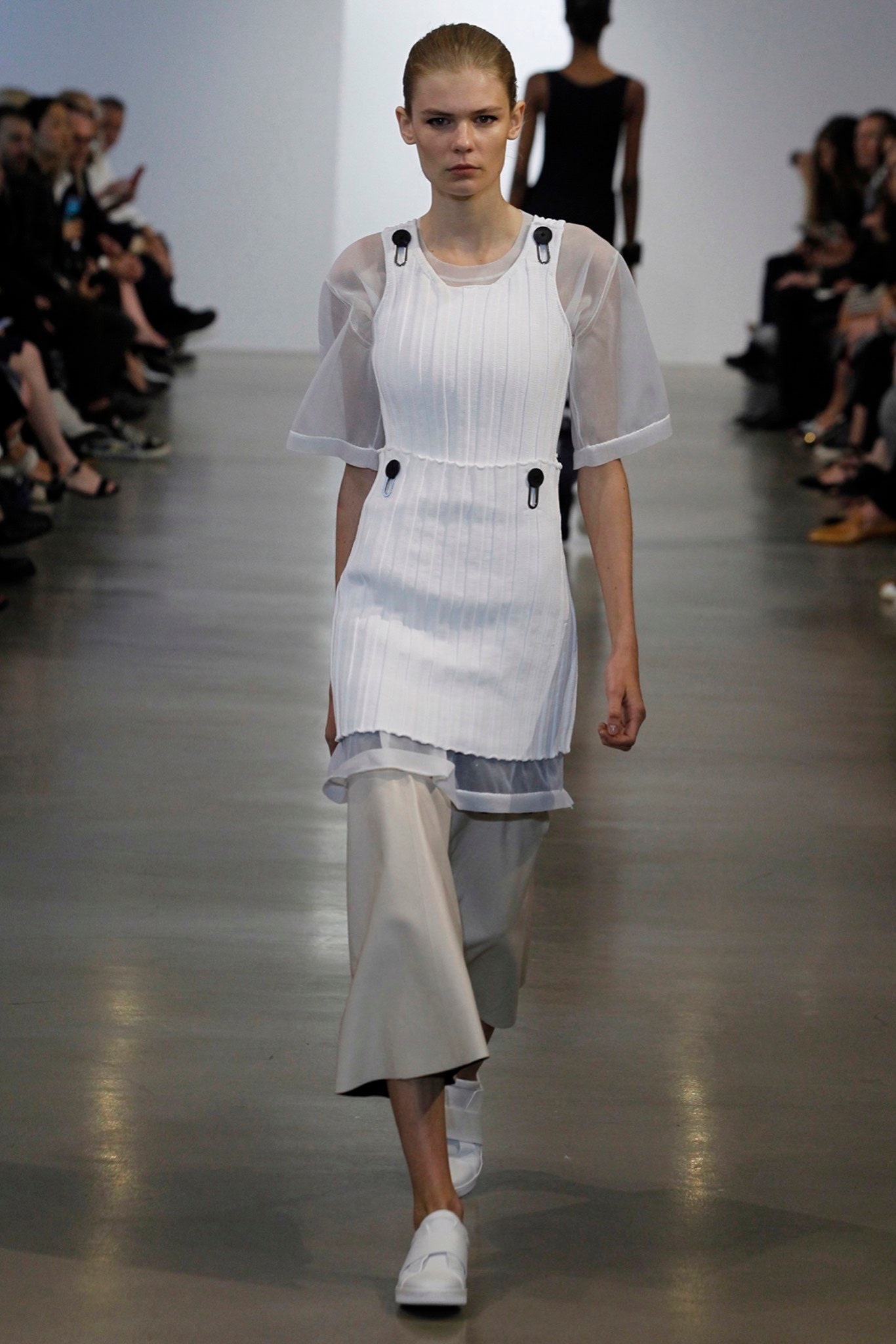 Calvin Klein Collection Resort 16 Look 19