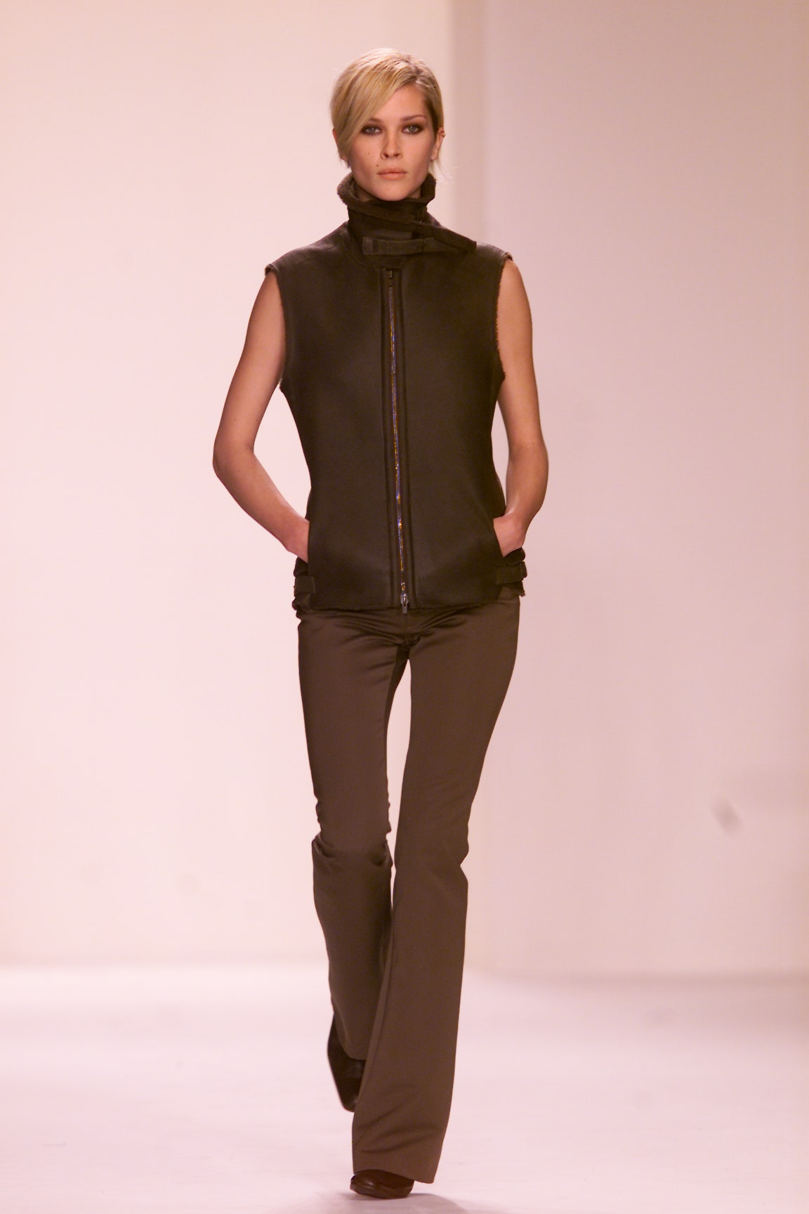 Calvin Klein Collection F/W 01 Look 66
