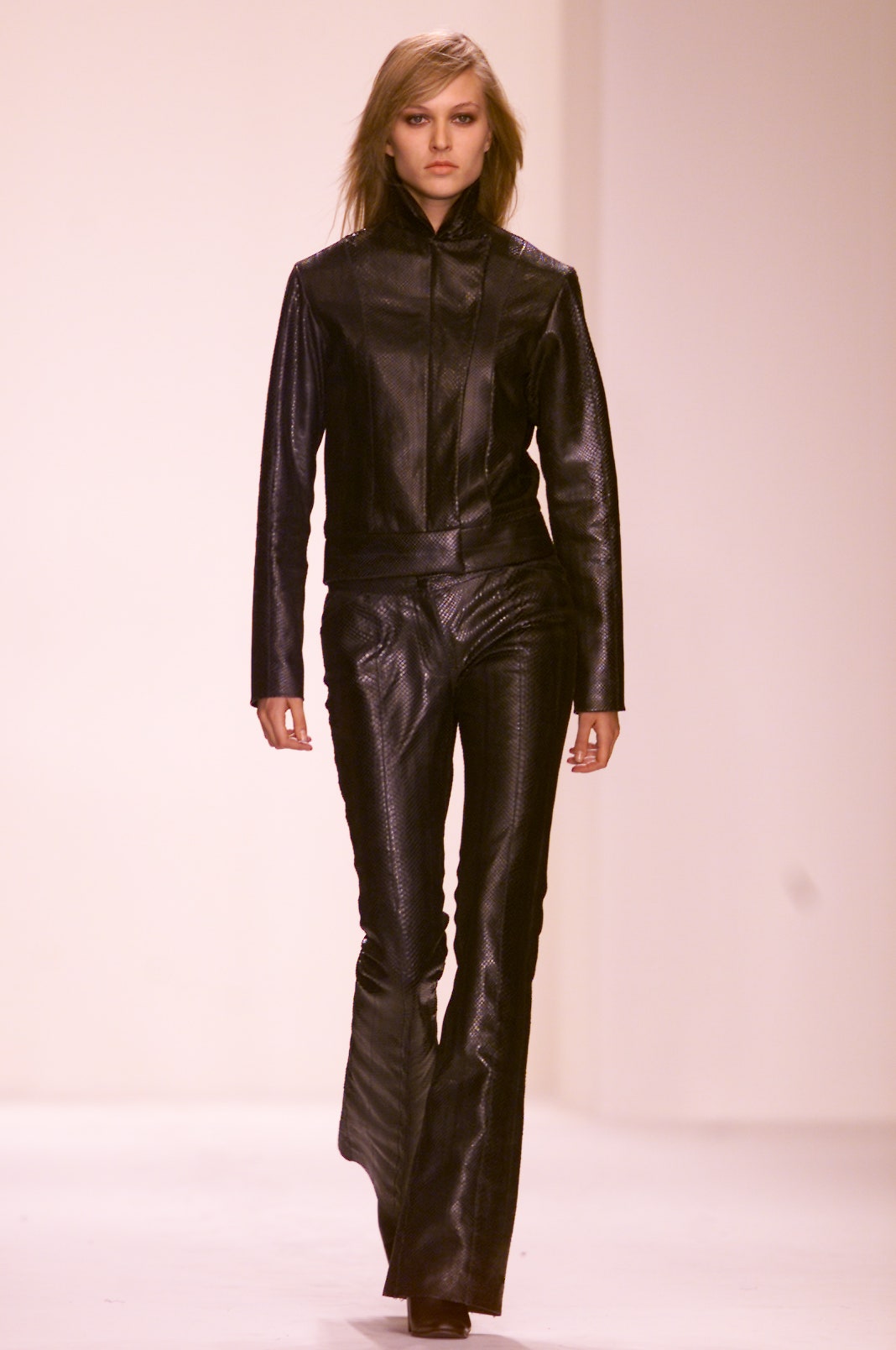 Calvin Klein Collection F/W 01 Look 196