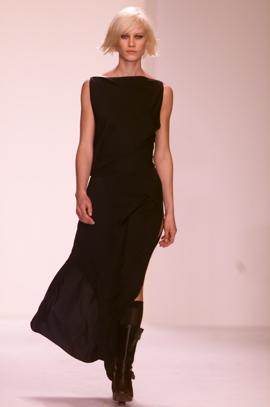 Calvin Klein Collection F/W 01 Look 245