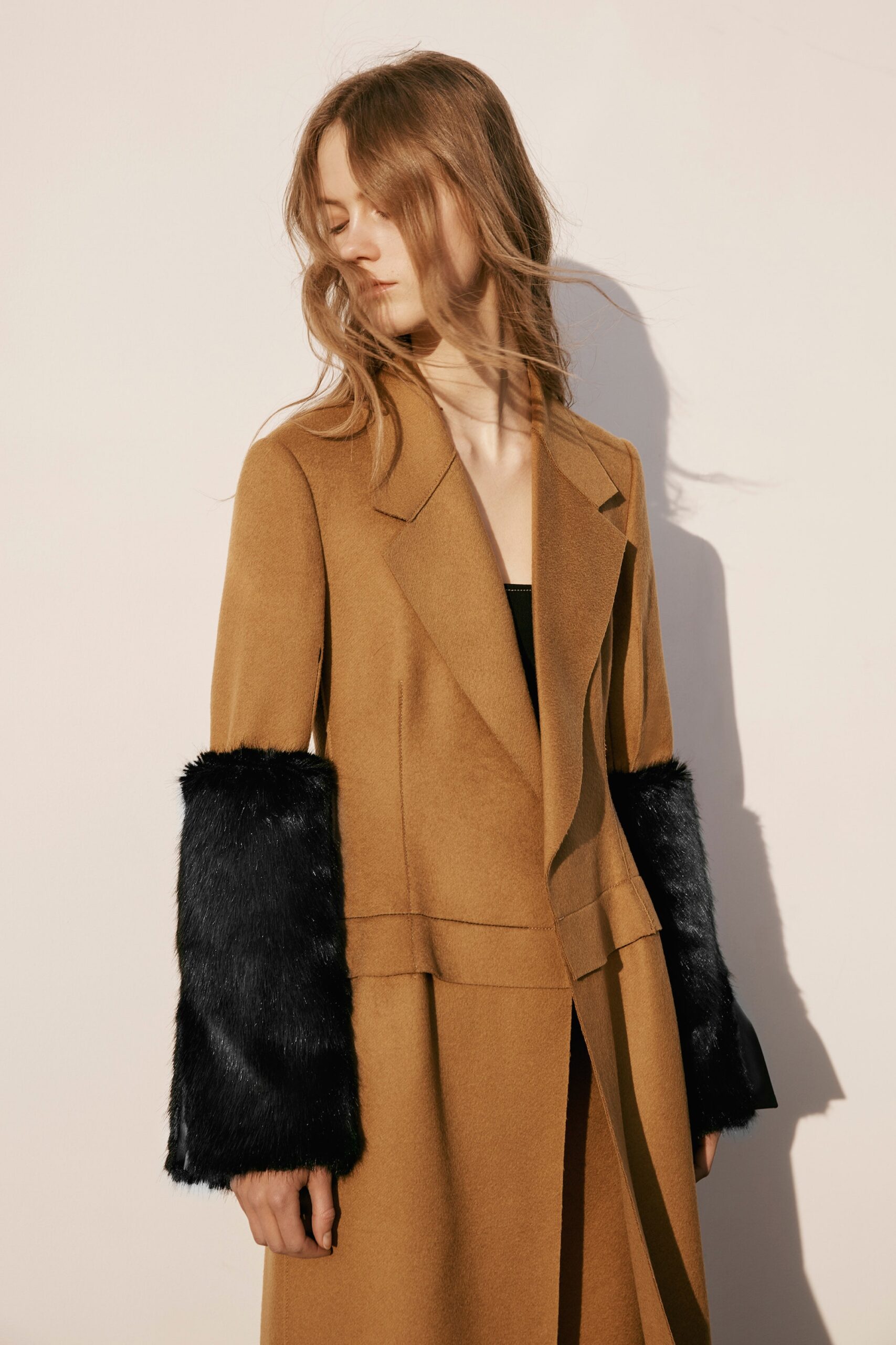 Calvin Klein Collection F/W 16 Look 1