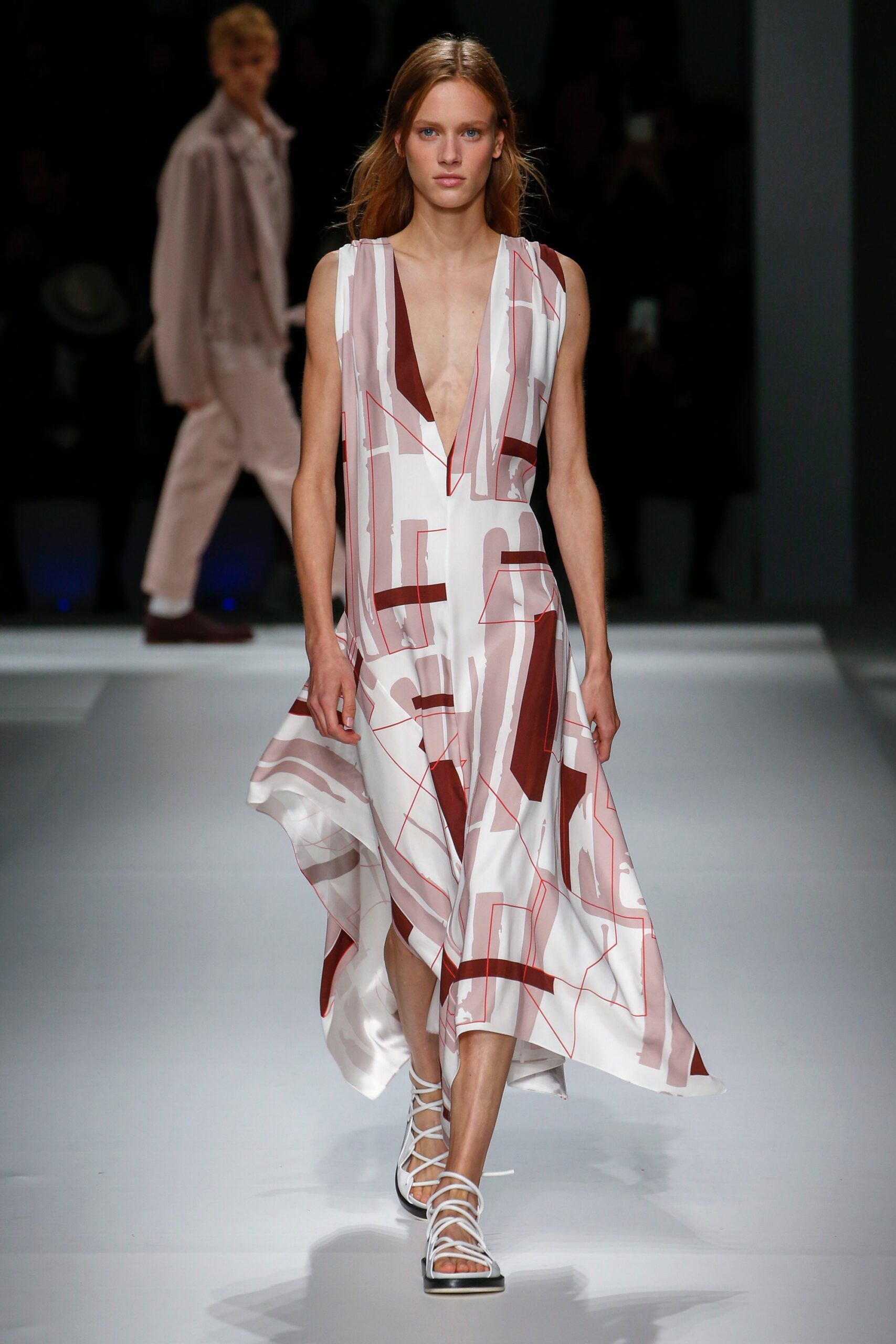 Boss S/S 19 Menswear Look 14