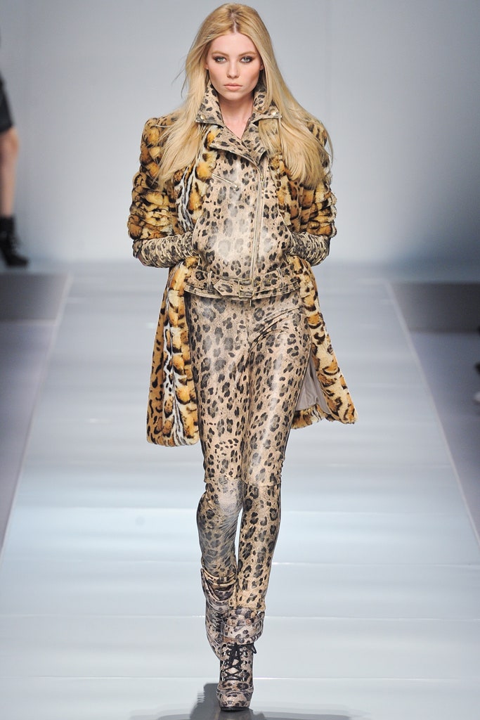 Blumarine F/W 12 Look 137