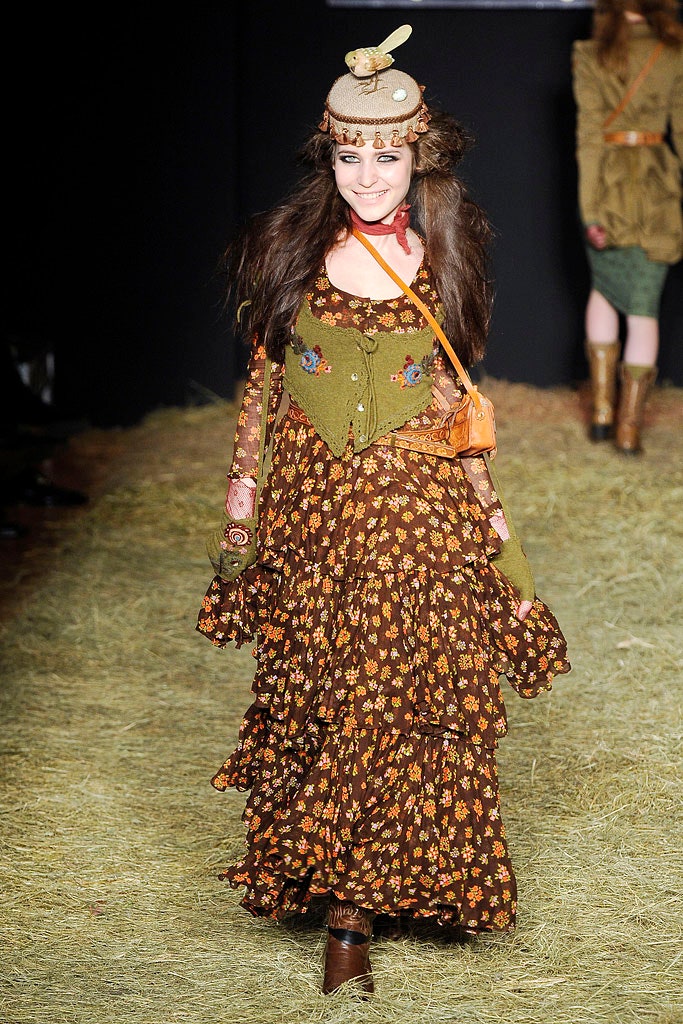 Betsey Johnson F/W 10 Look 80