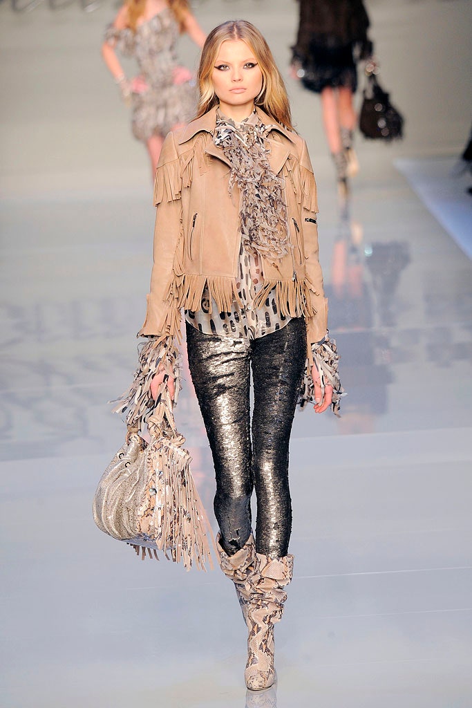 Blumarine F/W 10 Look 147