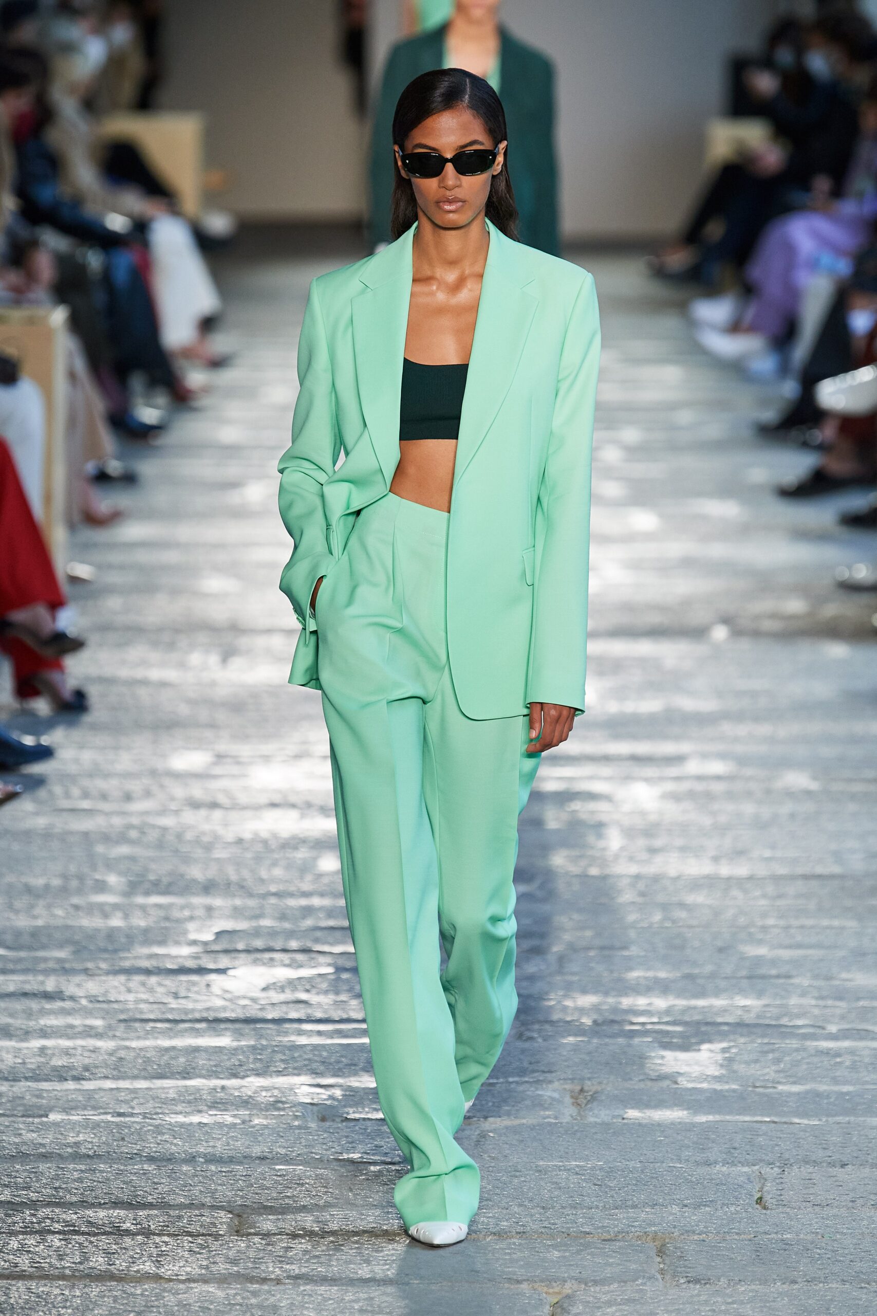 Boss S/S 21 Look 366