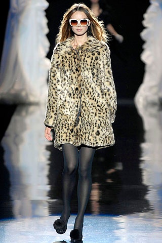 Betsey Johnson F/W 07 Look 122