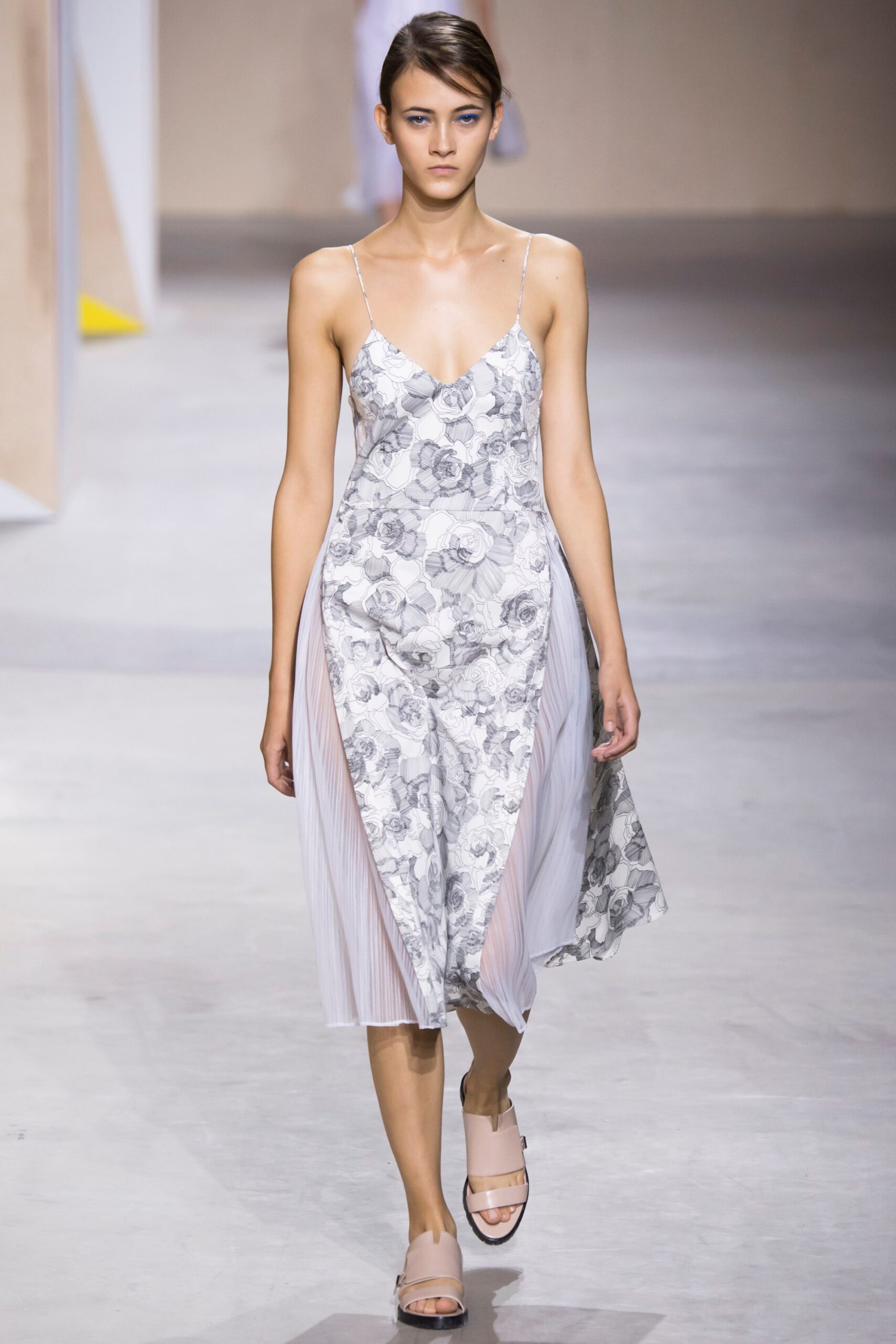 Boss S/S 16 Look 57
