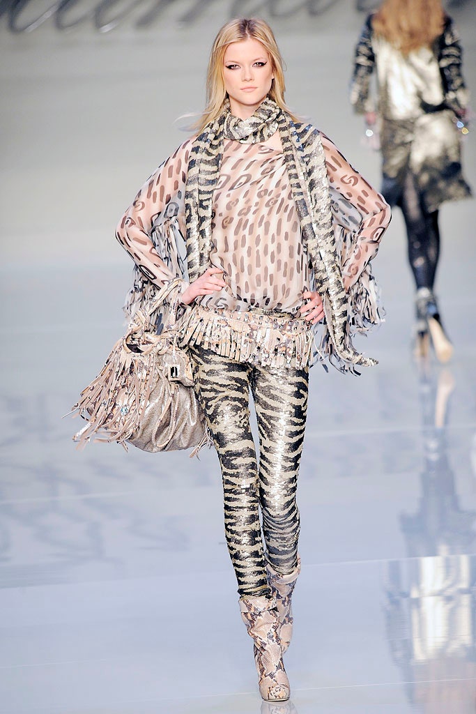 Blumarine F/W 10 Look 175