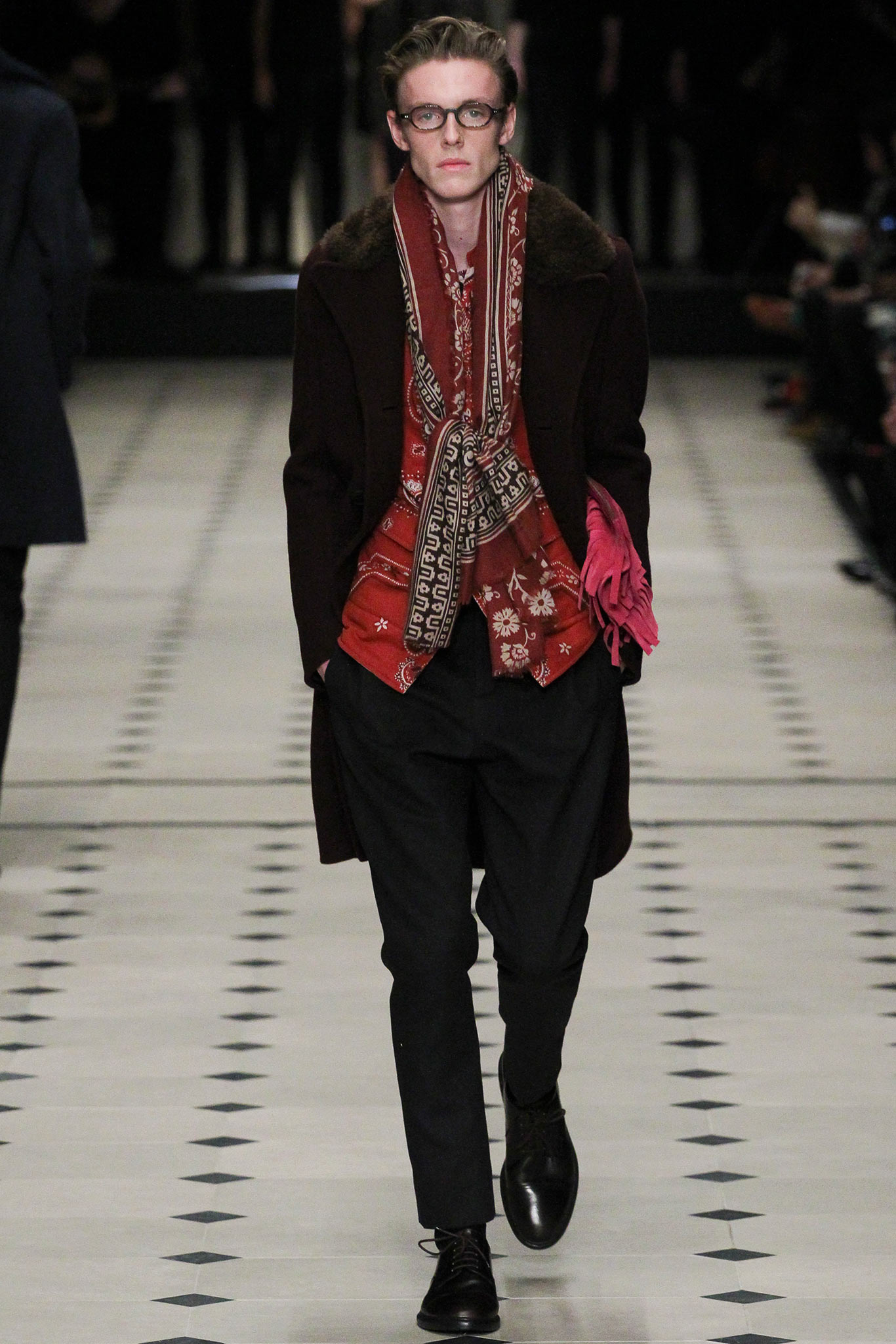 Burberry F/W 15 Menswear Look 55