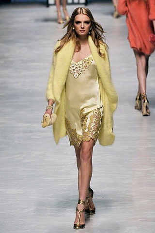 Blumarine F/W 08 Look 39