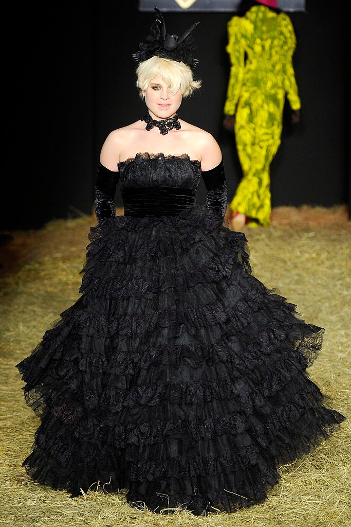 Betsey Johnson F/W 10 Look 225