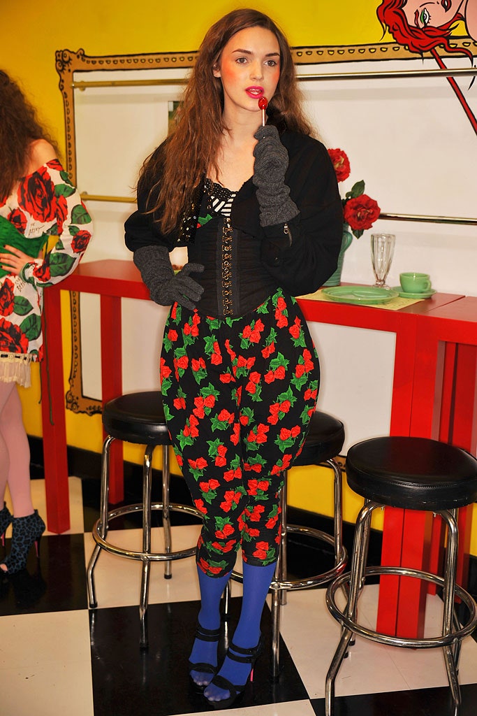 Betsey Johnson F/W 09 Look 31
