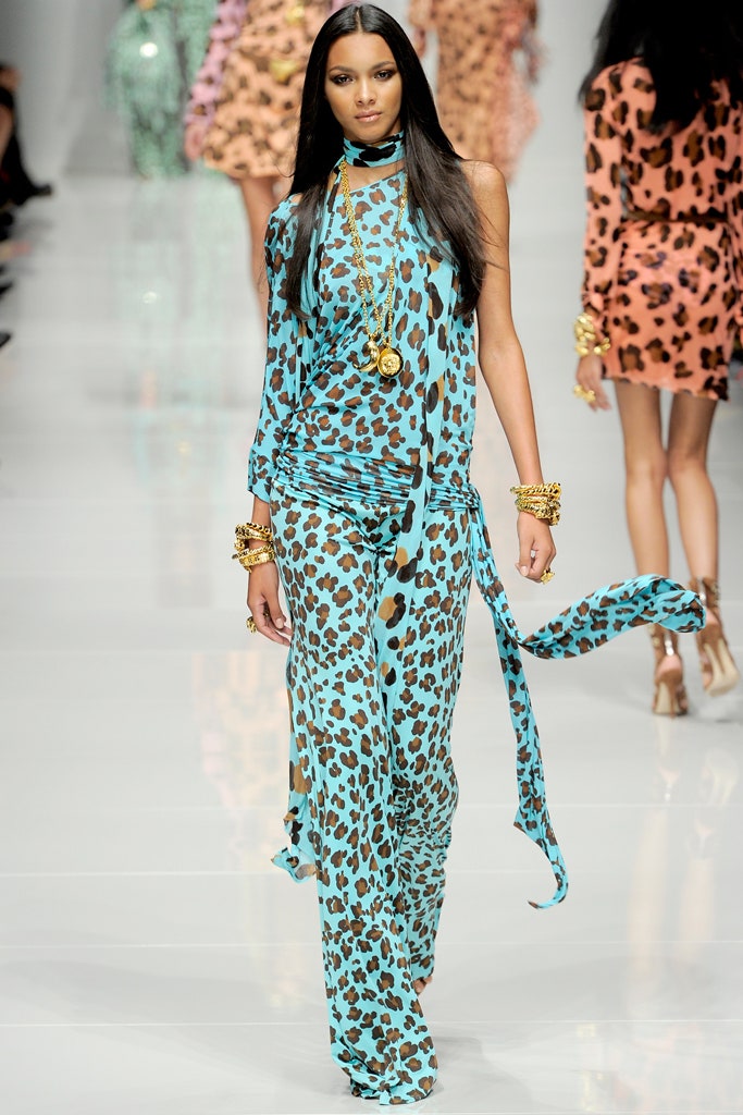 Blumarine S/S 11 Look 33