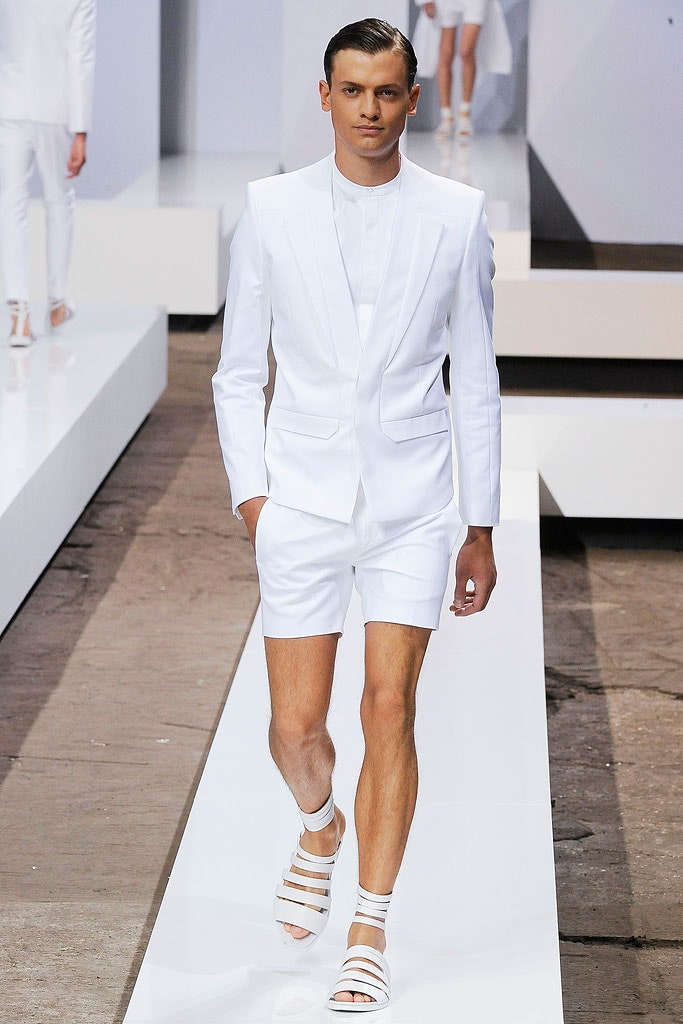 Boss S/S 10 Menswear Look 13