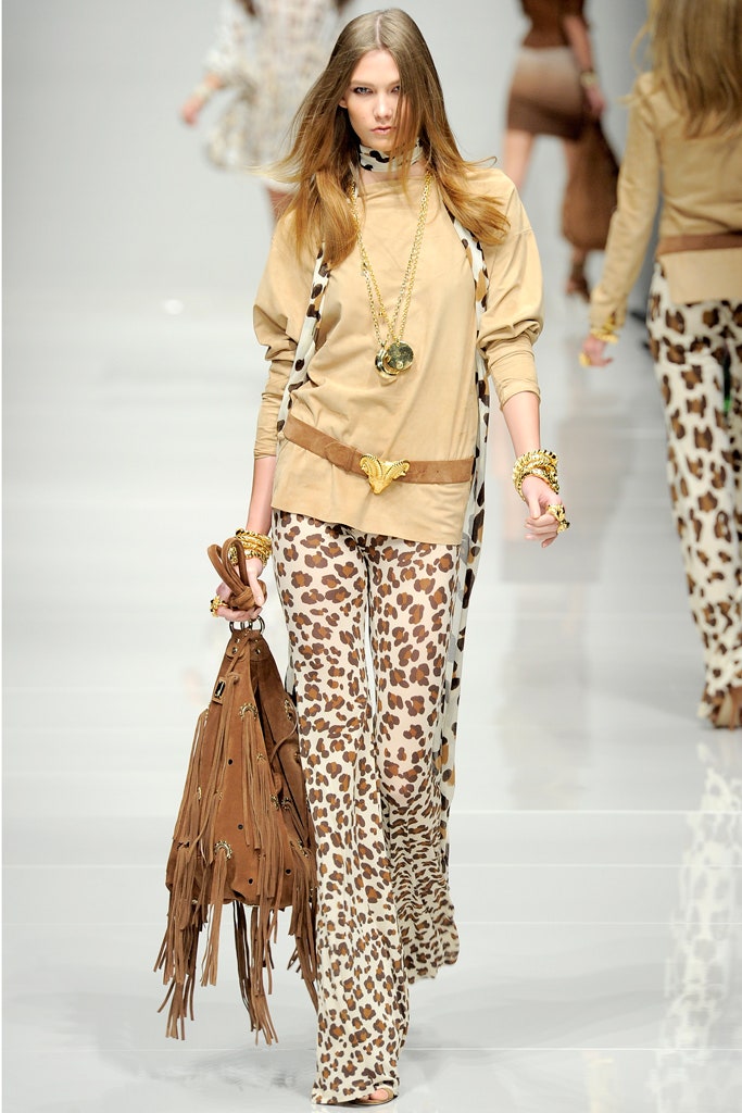 Blumarine S/S 11 Look 155