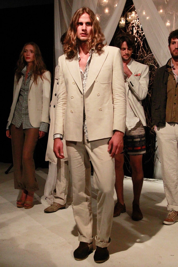 ivory double-breasted linen blazer