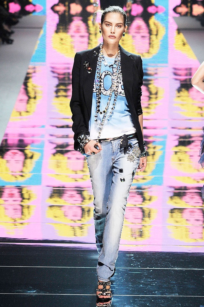 Blumarine F/W 09 Look 180