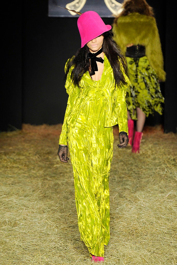 Betsey Johnson F/W 10 Look 222
