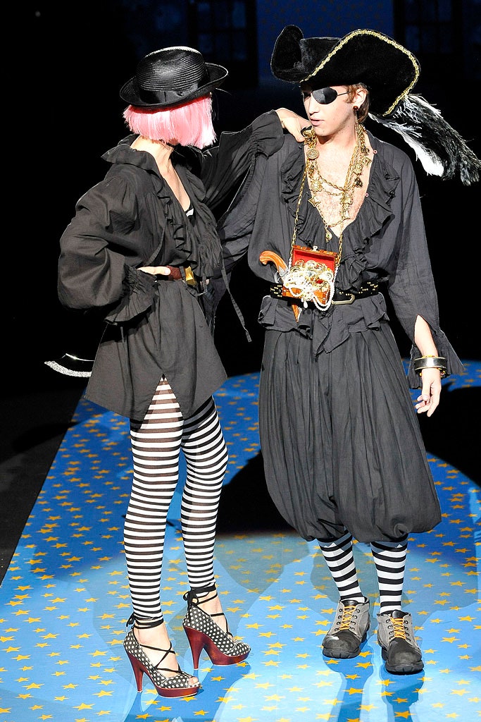 Betsey Johnson S/S 09 Look 85