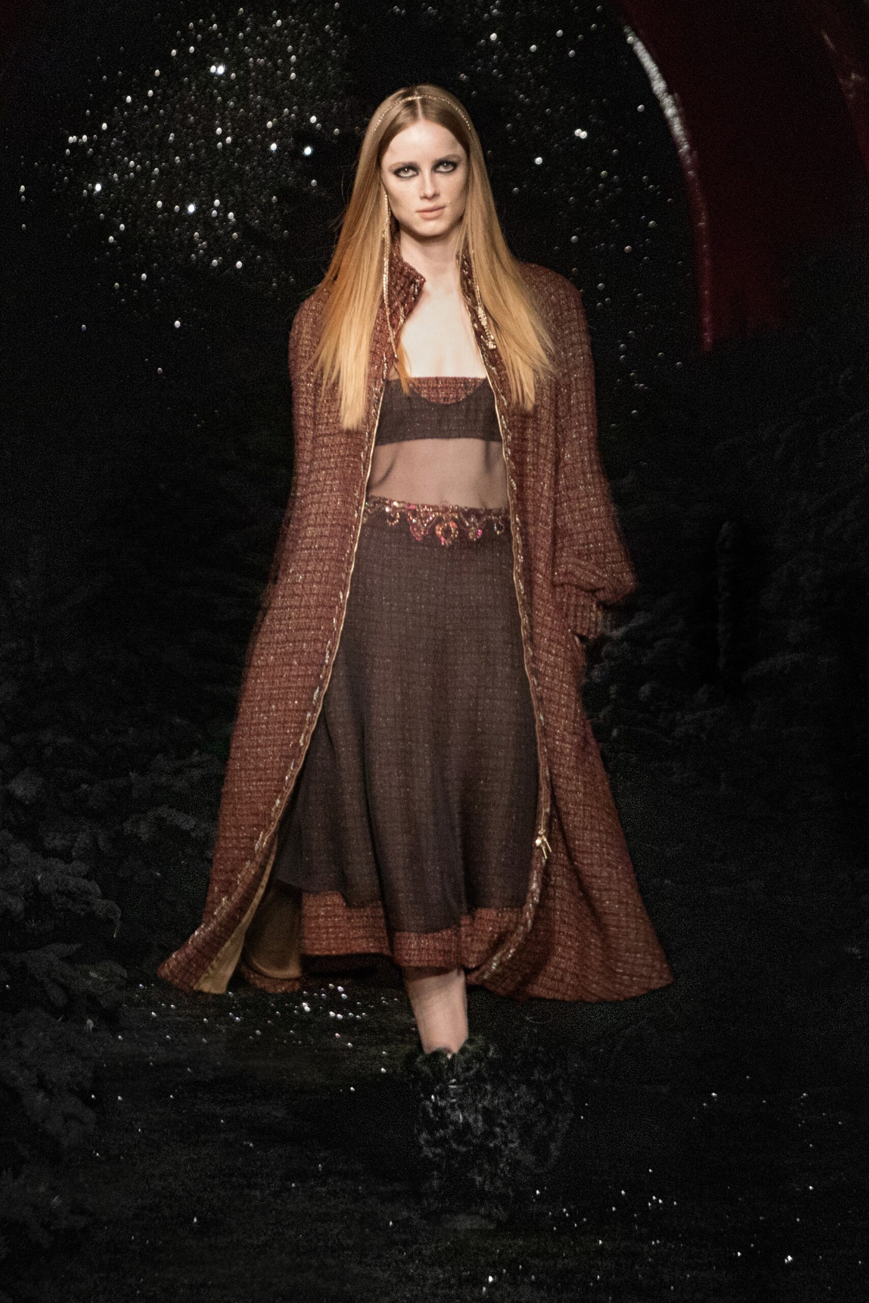 black fur knee-high round-toe textured boots