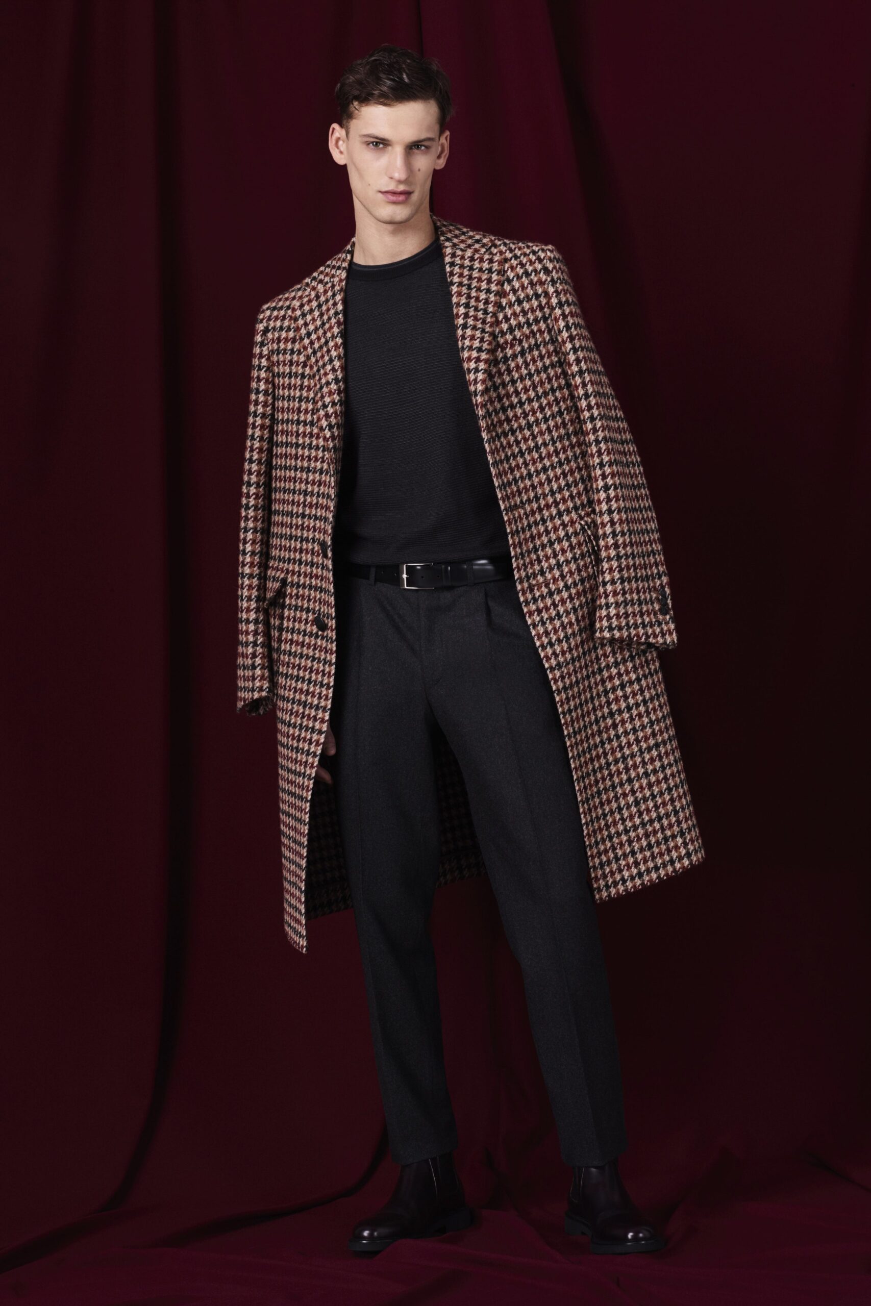 brown wool long-sleeve collared tailored houndstooth pockets coat