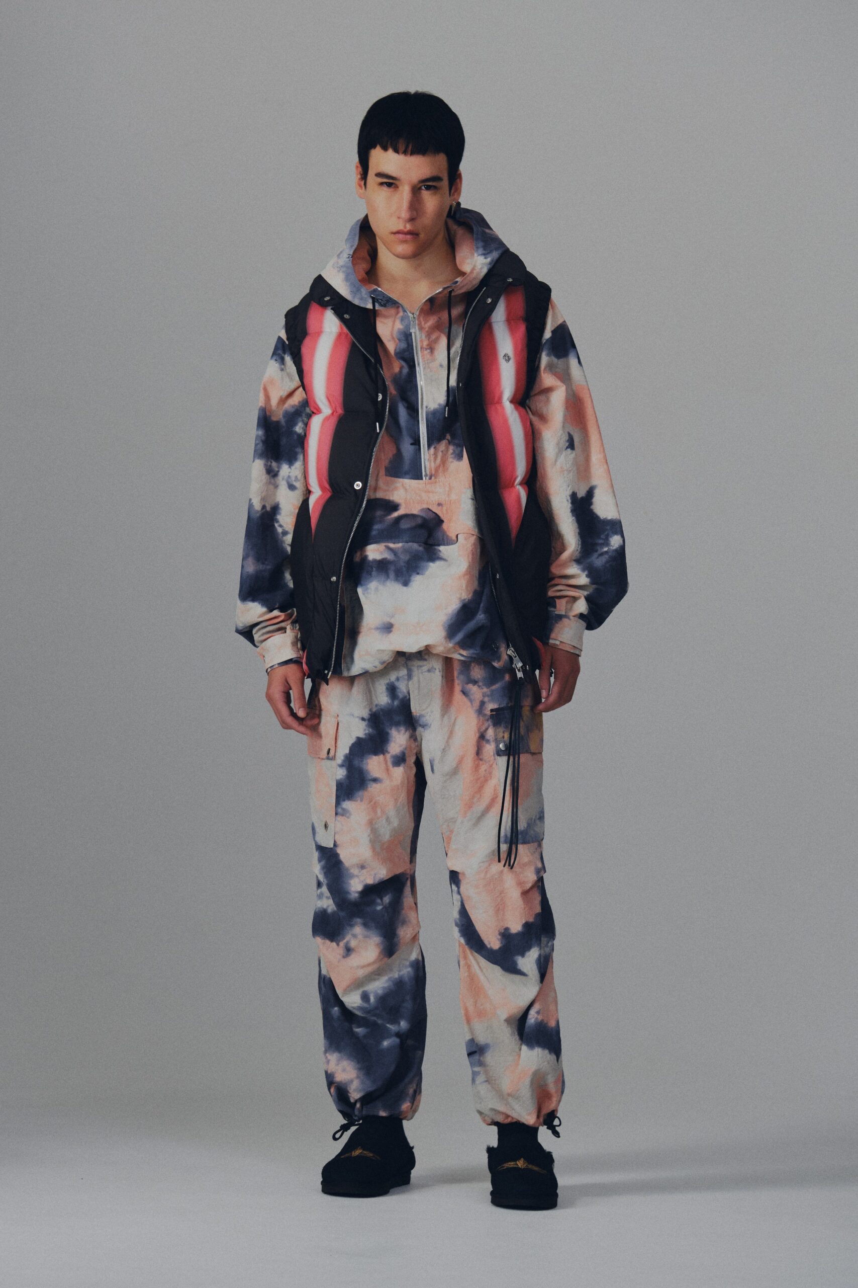 cloud-print hoodie and cargo pants