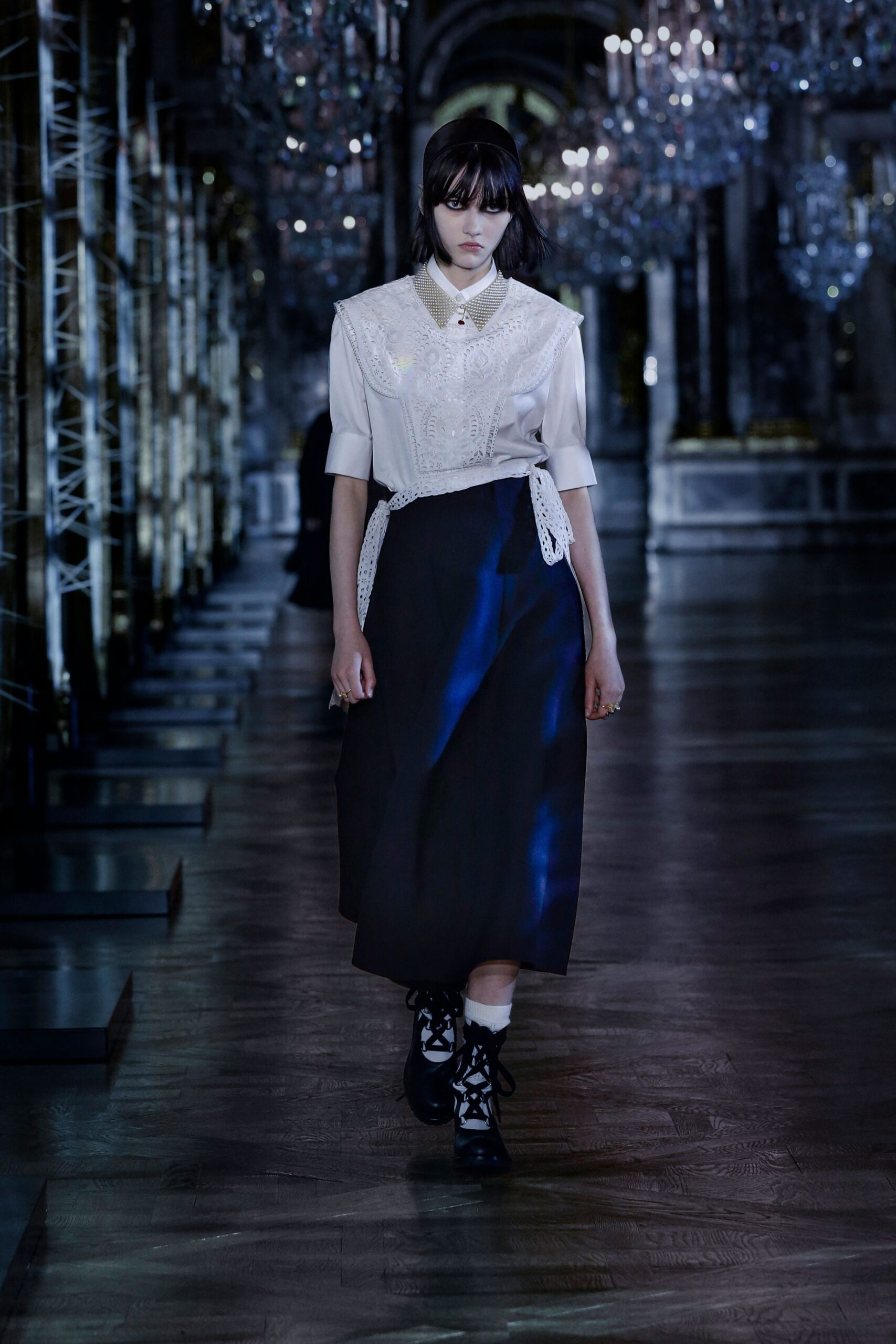 Christian Dior F/W 21 Look 8