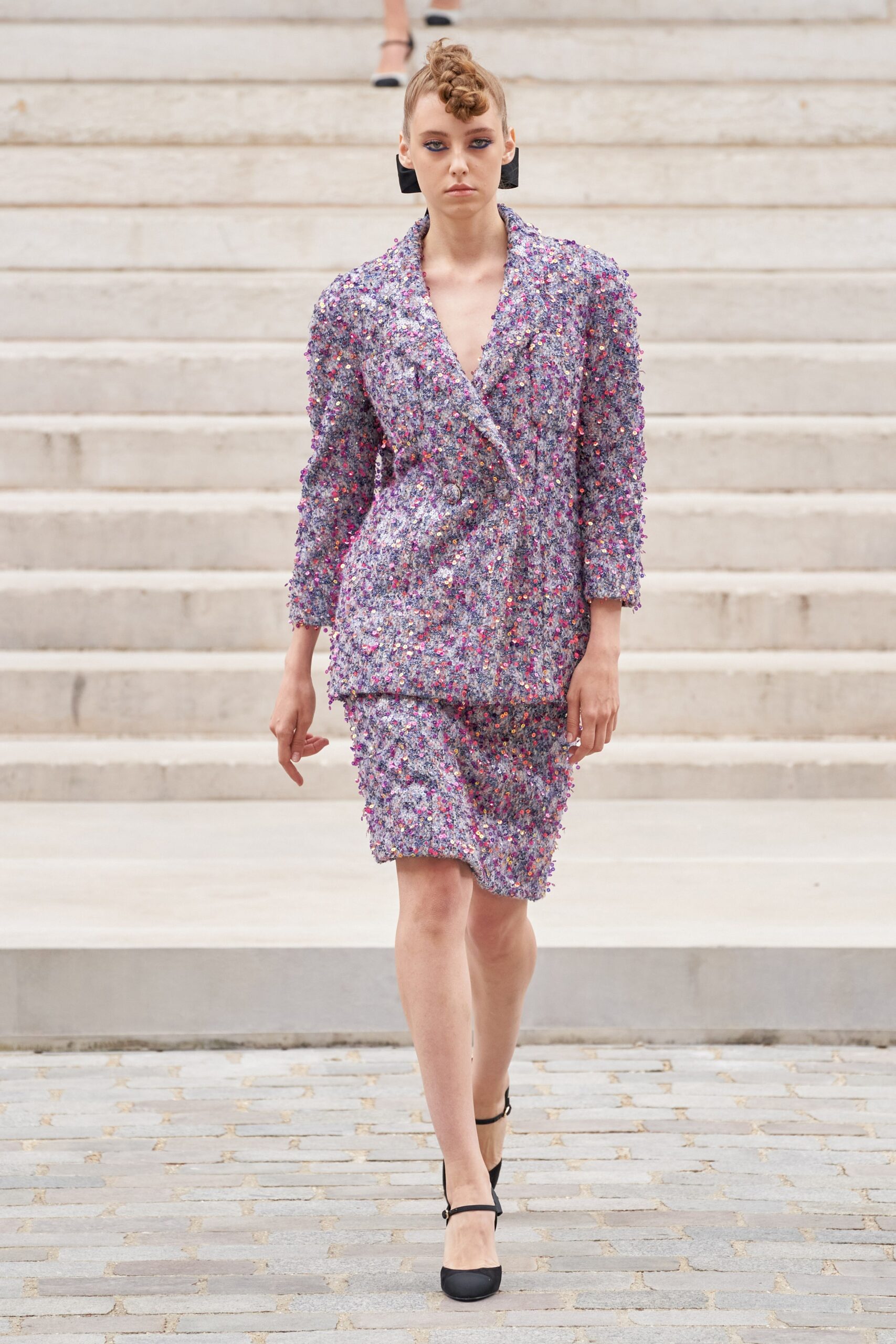 Chanel F/W 21 Couture Look 12