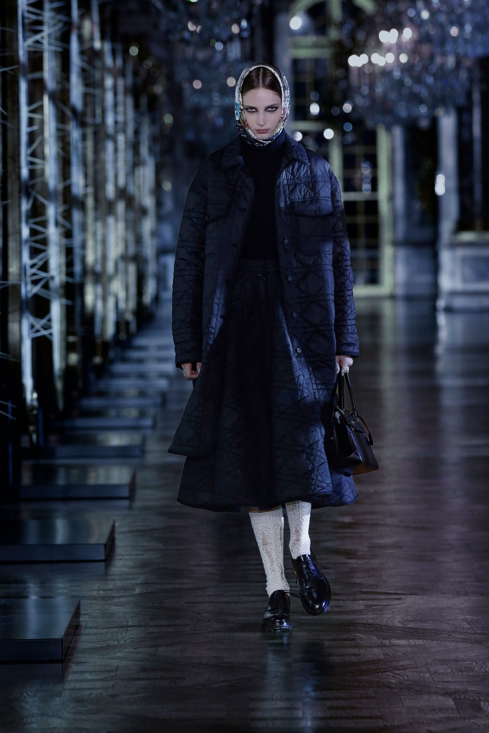 Christian Dior F/W 21 Look 24