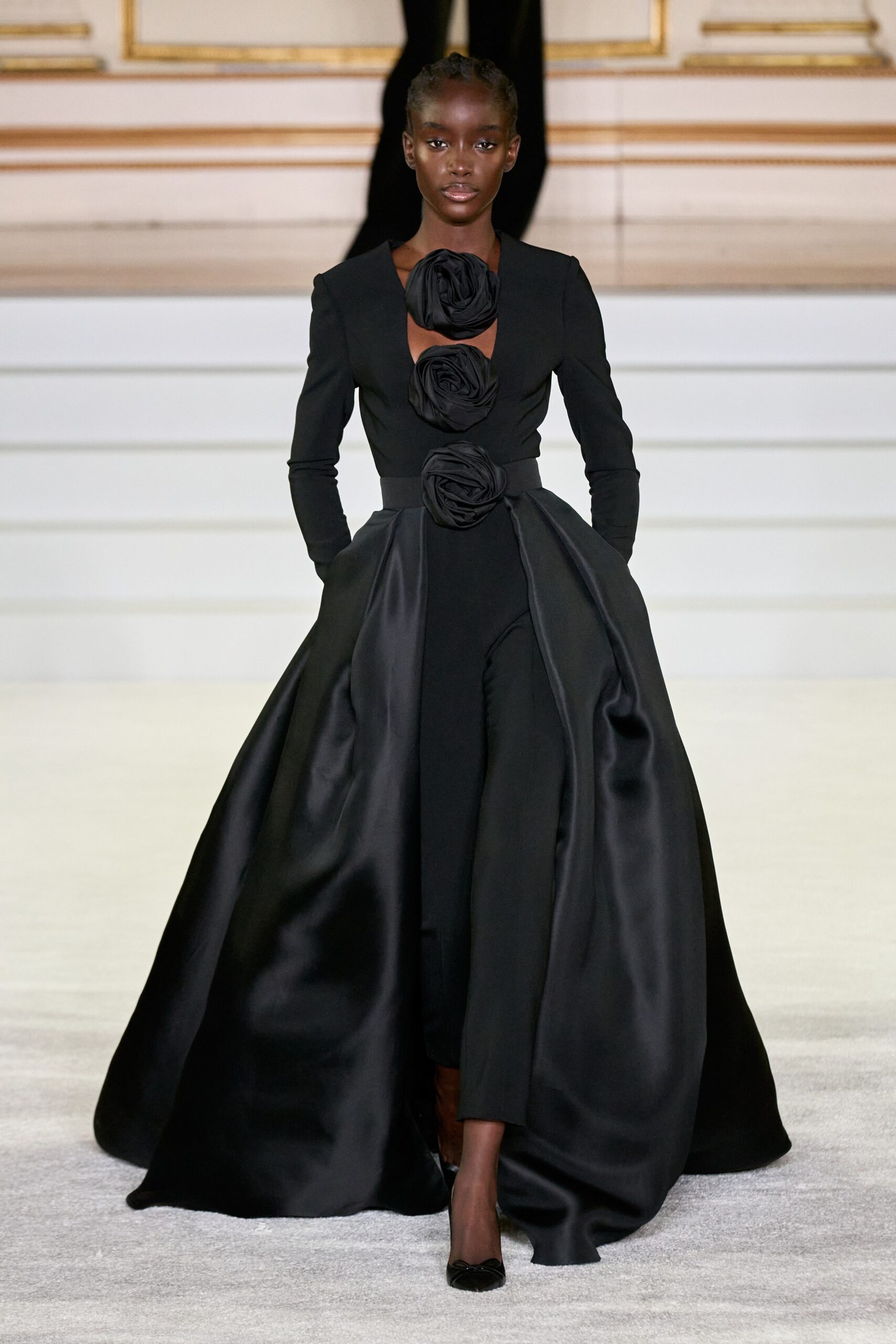 Carolina Herrera F/W 23 Look 11