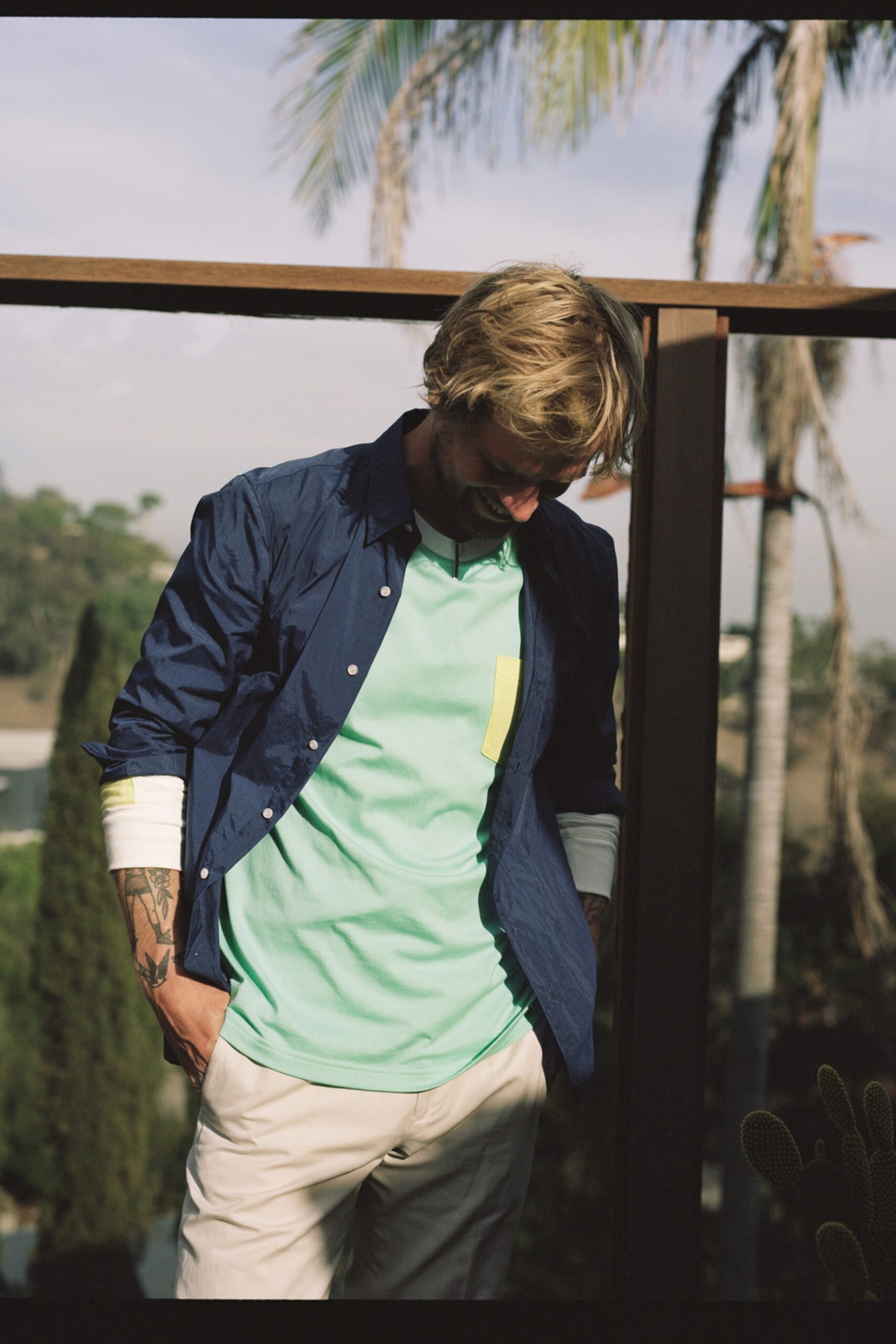 mint color-block pocket T-shirt