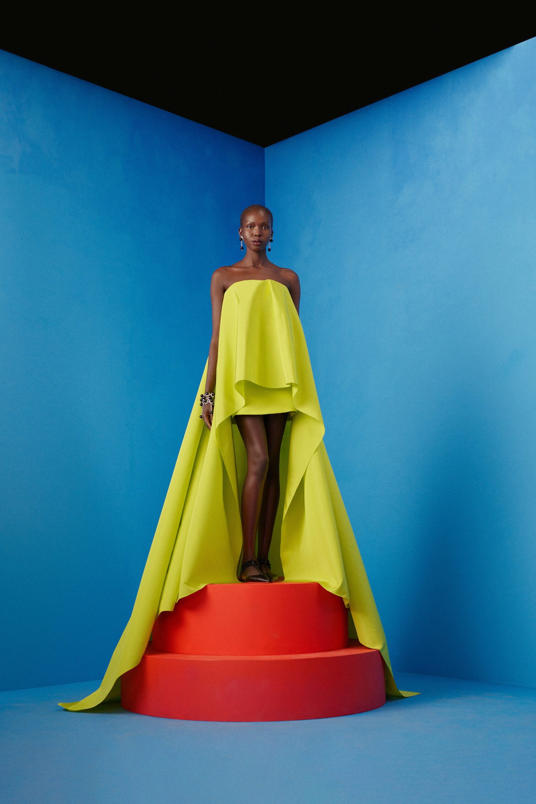 Carolina Herrera F/W 22 Look 31