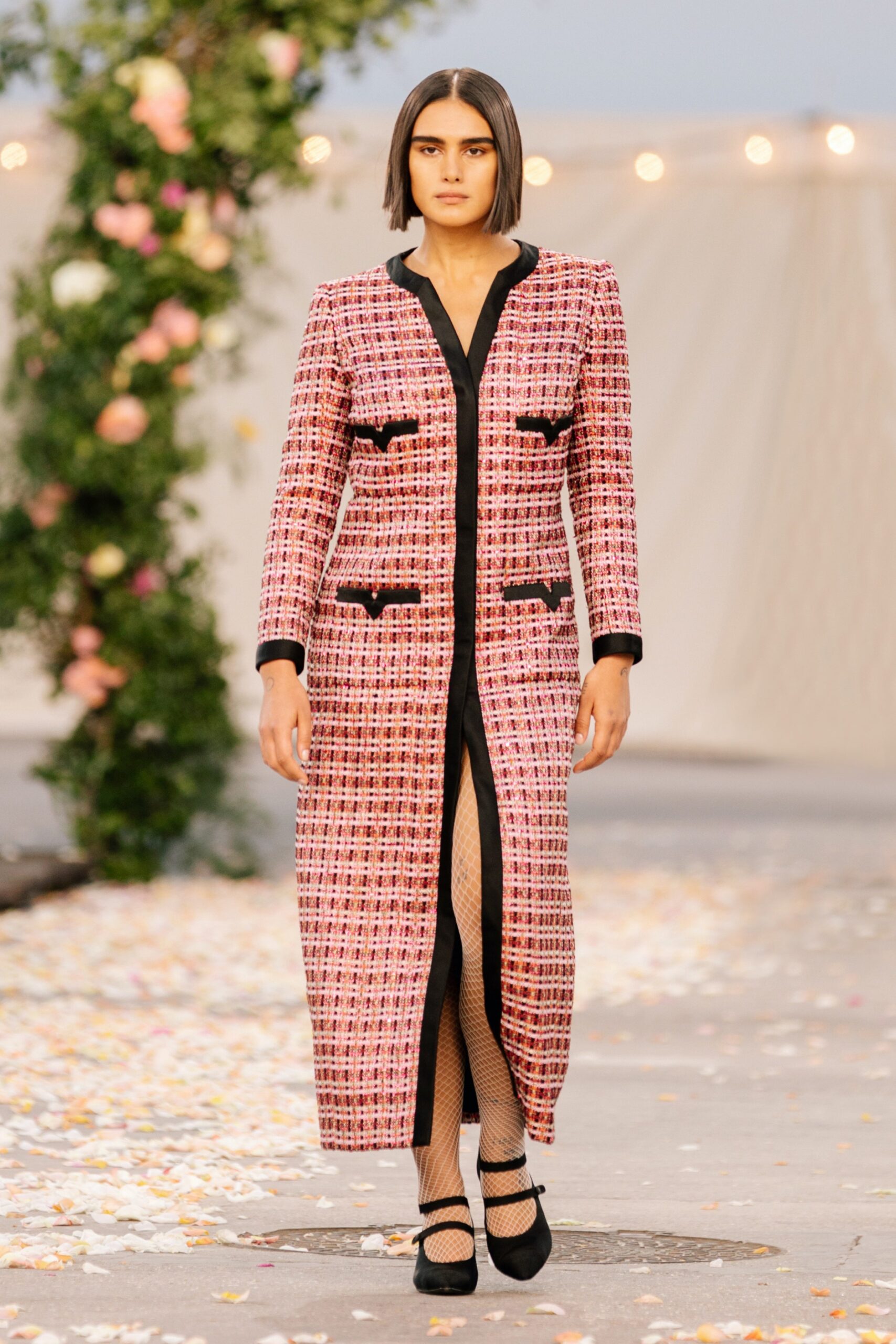 Chanel S/S 21 Couture Look 43