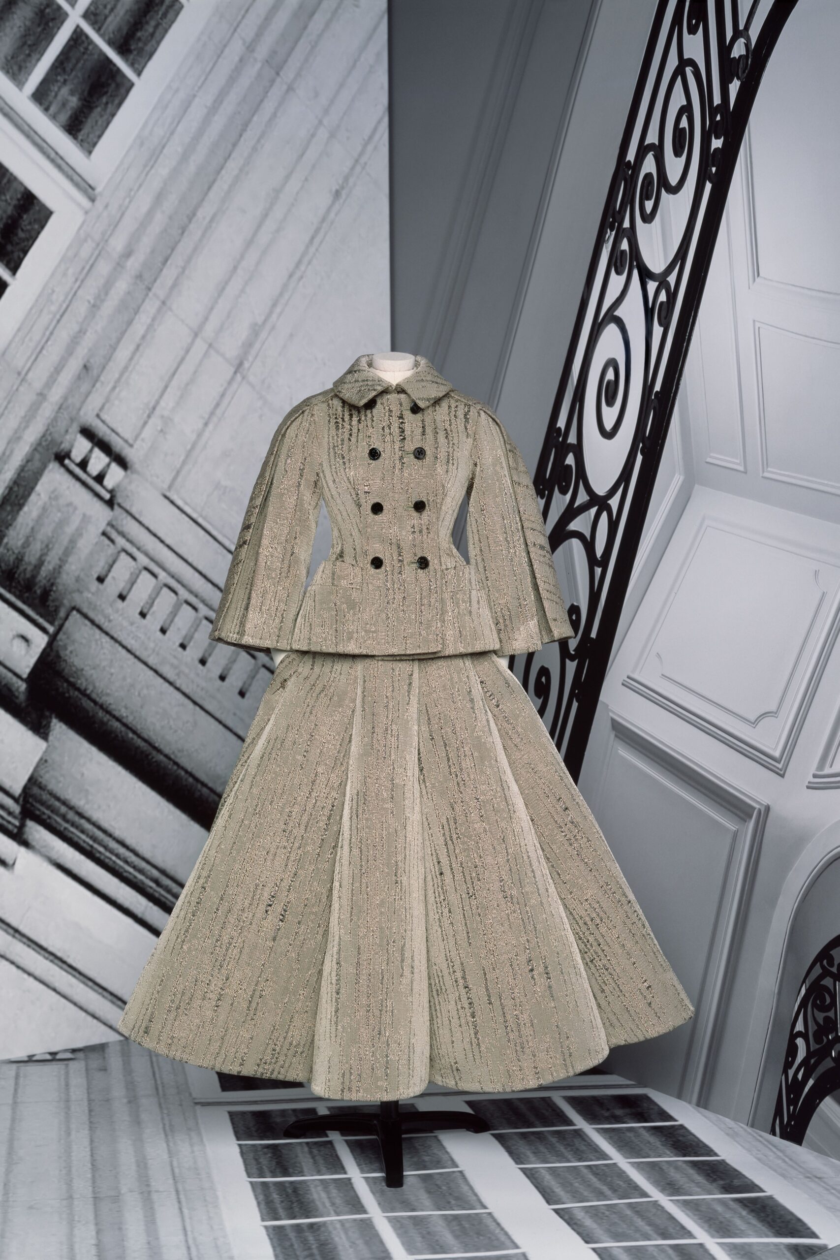 Christian Dior F/W 20 Couture Look 36