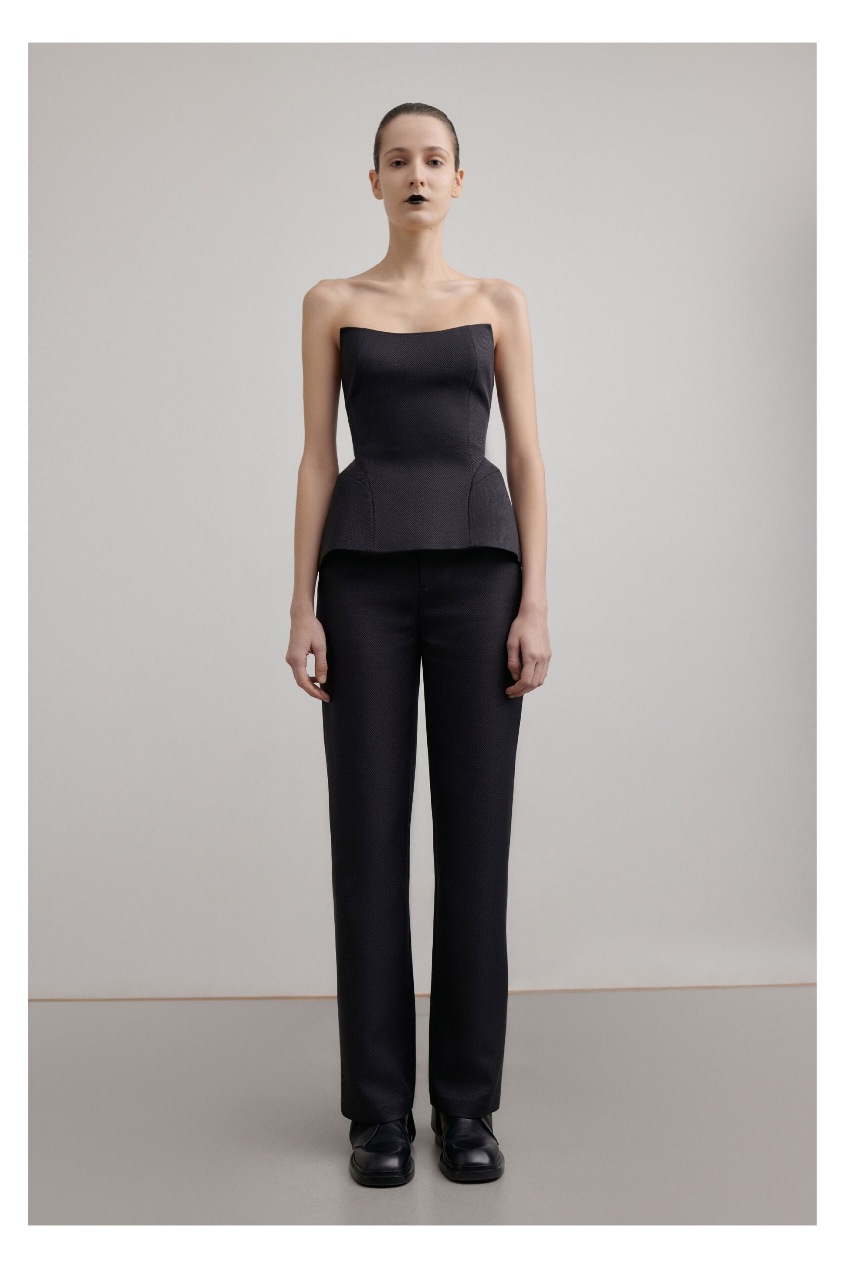 black unknown strapless structured panelled bustier