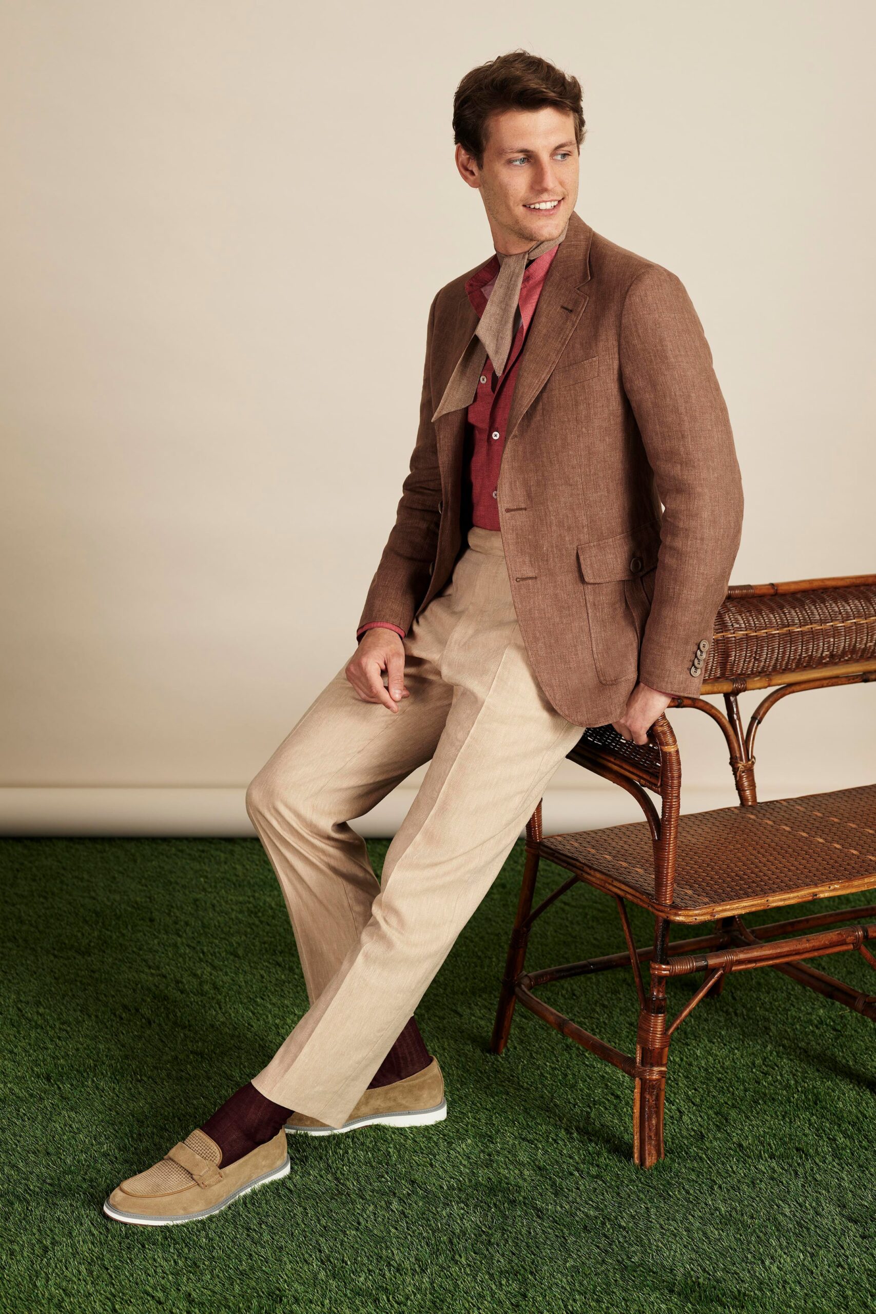 brown linen tie