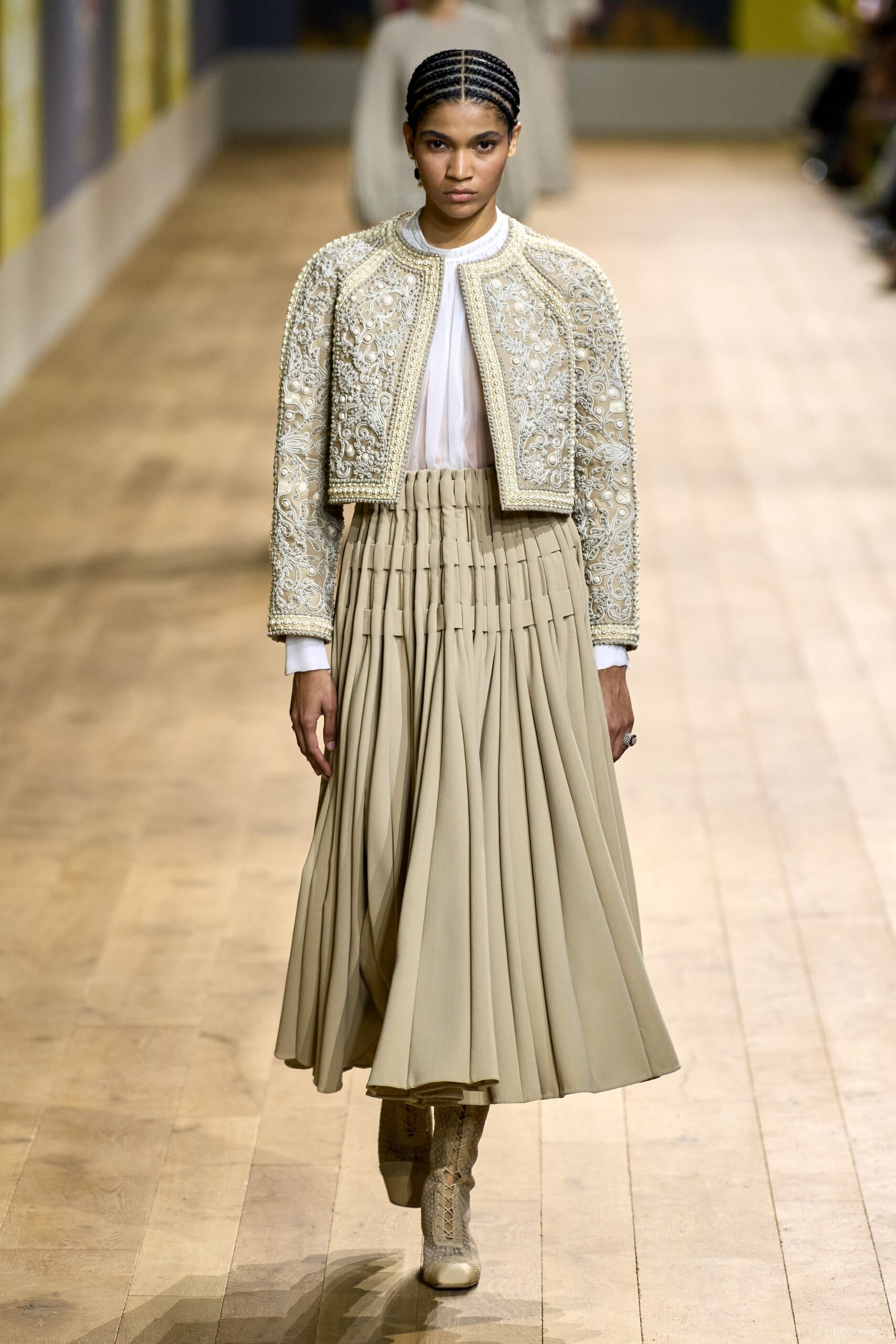 Christian Dior F/W 22 Couture Look 28