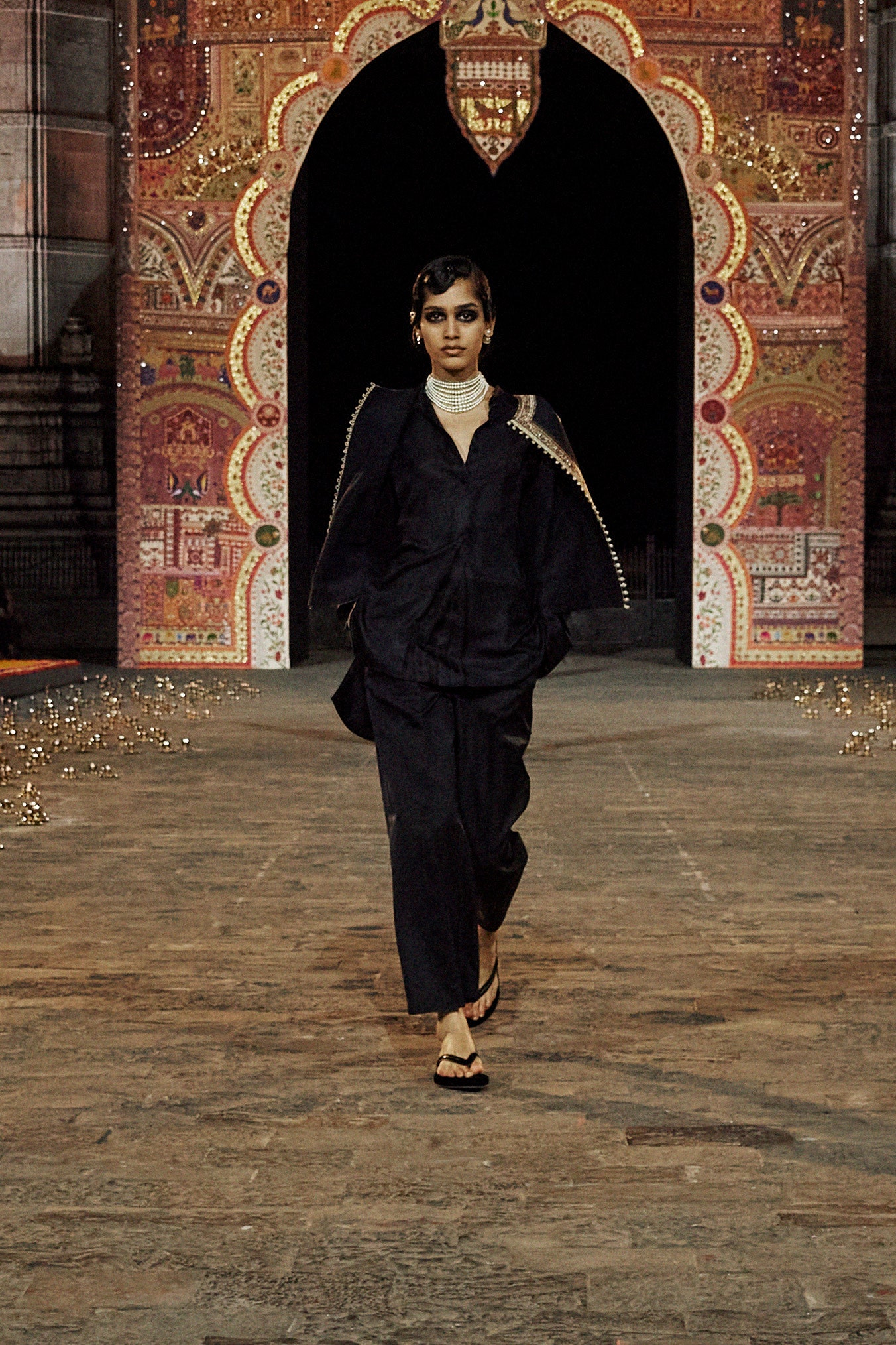 Christian Dior F/W 23 Look 32