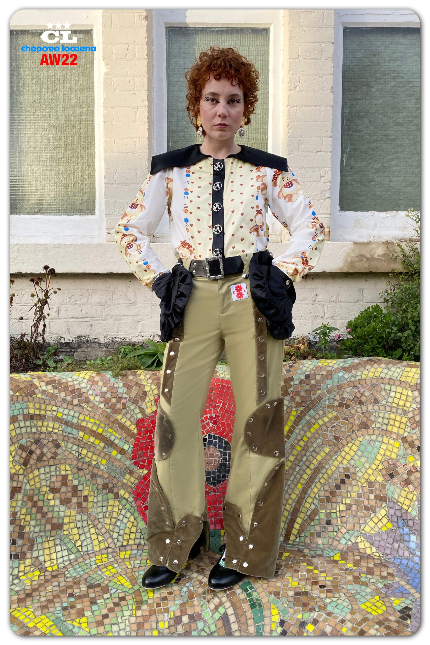 ivory unknown long-sleeve collared printed buttoned shirt